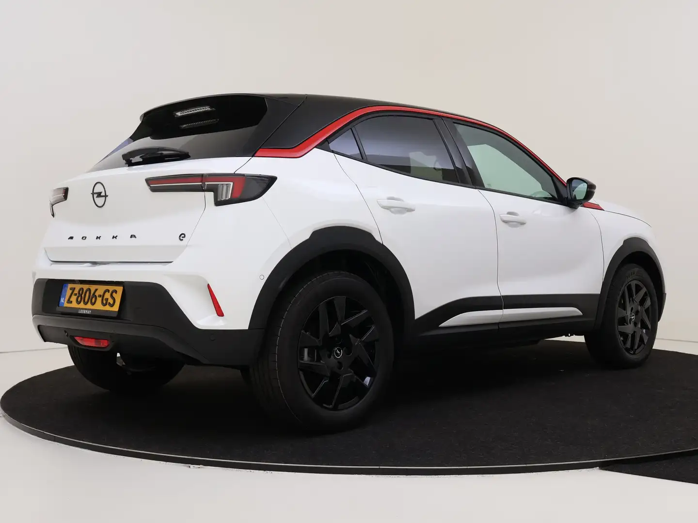 Opel Mokka-E Electric Ultimate 50 kWh | Navigatie | Parkeerhulp bijela - 2