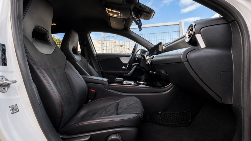 Mercedes-Benz A 250 AMG LINE / GARANTIE / AMBIENTE / CARPLAY — photo 12