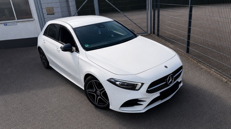 Mercedes-Benz A 250 AMG LINE / GARANTIE / AMBIENTE / CARPLAY — photo 3