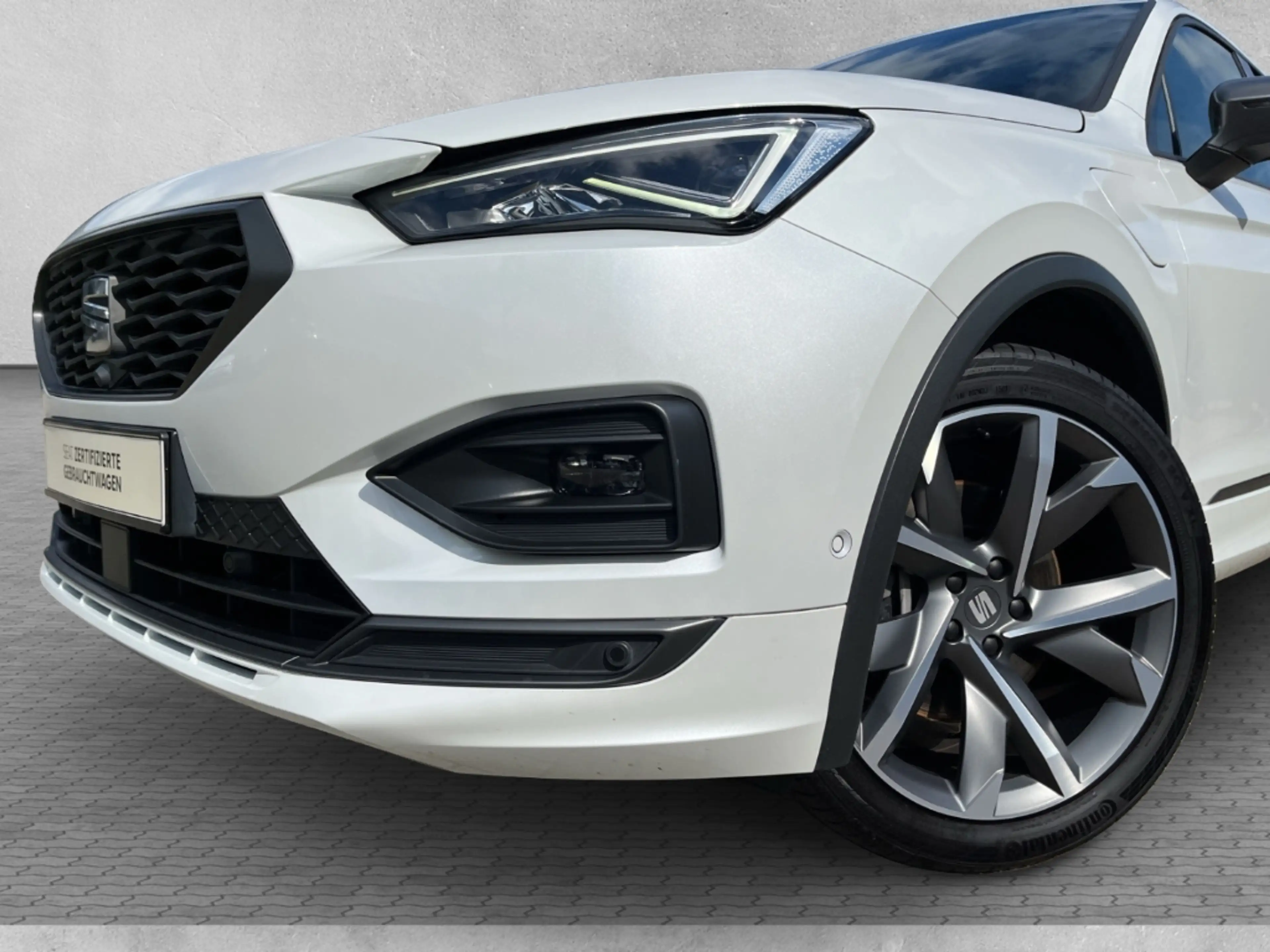 SEAT Tarraco FR 1.4 e-HYBRID — photo 8