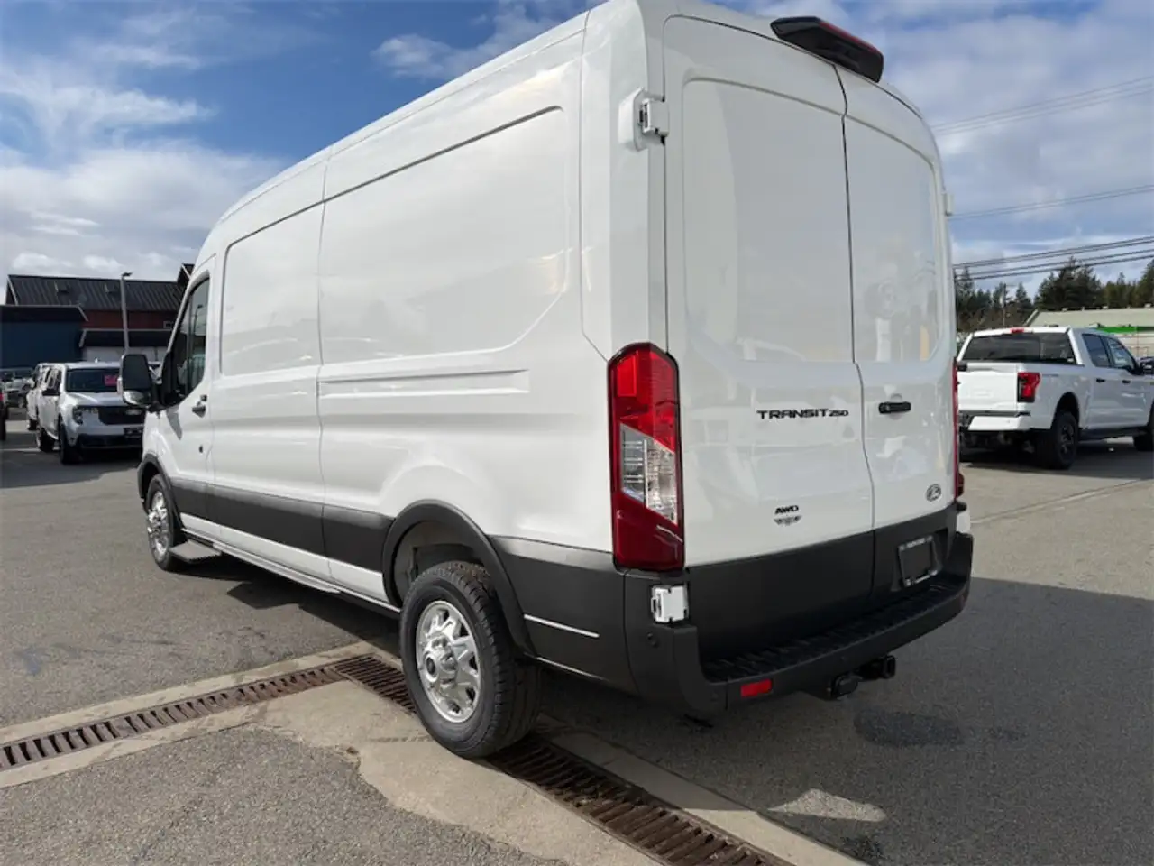 Ford Transit Cargo Van снимка Ford Transit Cargo Van