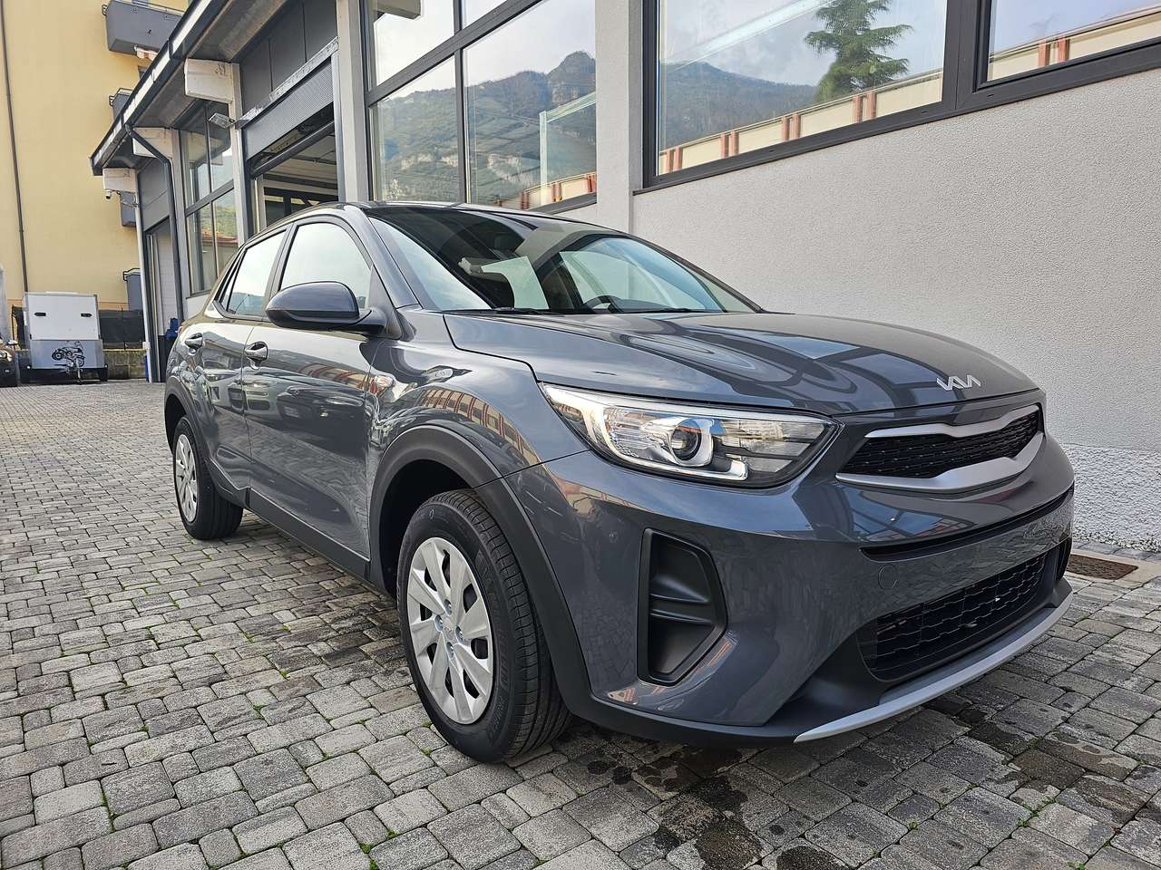 Kia Stonic 1.2 DPI URBAN
