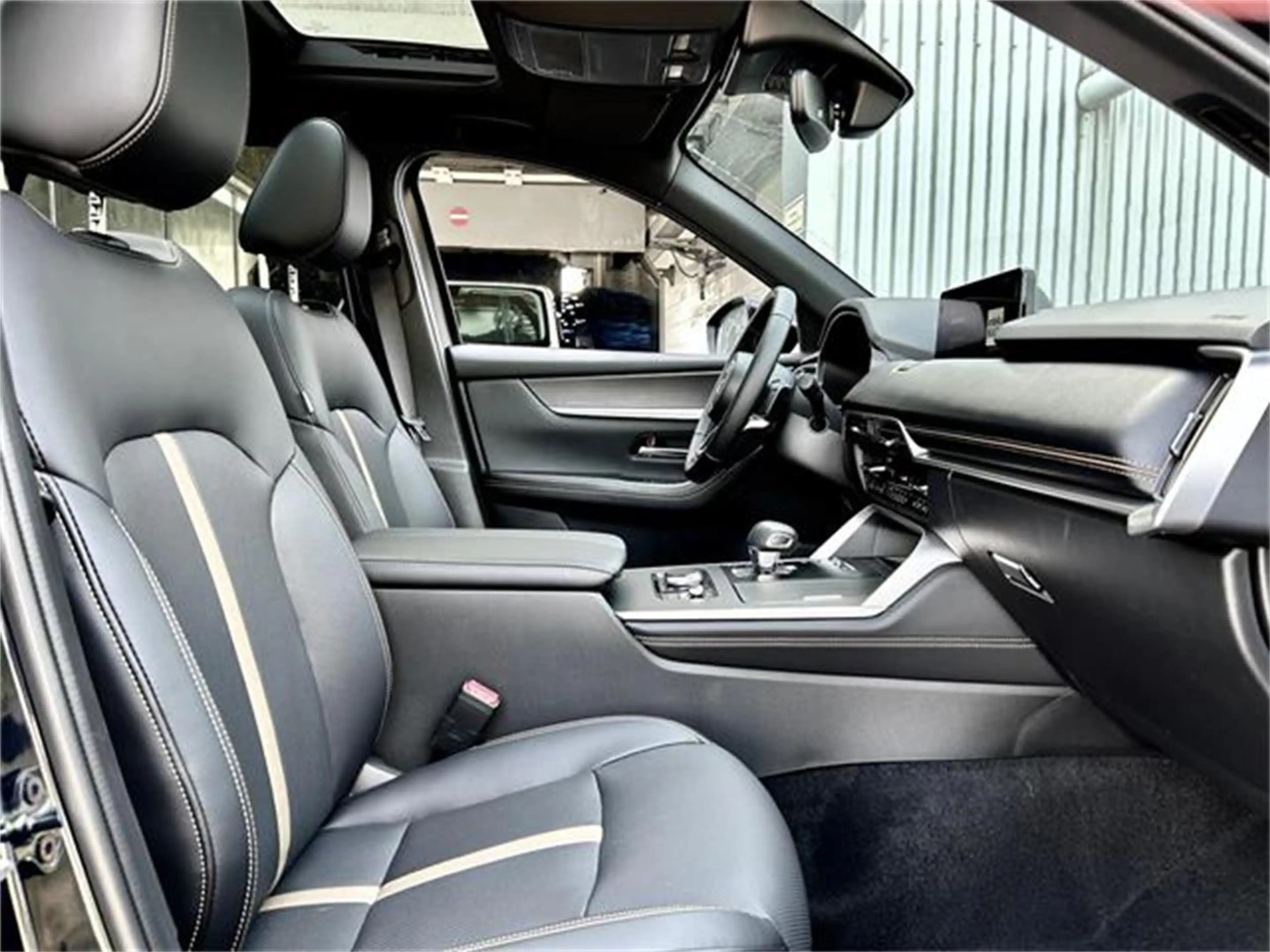 Mazda CX-60 2.5L e-SKYACTIV PHEV AWD HOMURA PLUS Aut. PL — photo 10