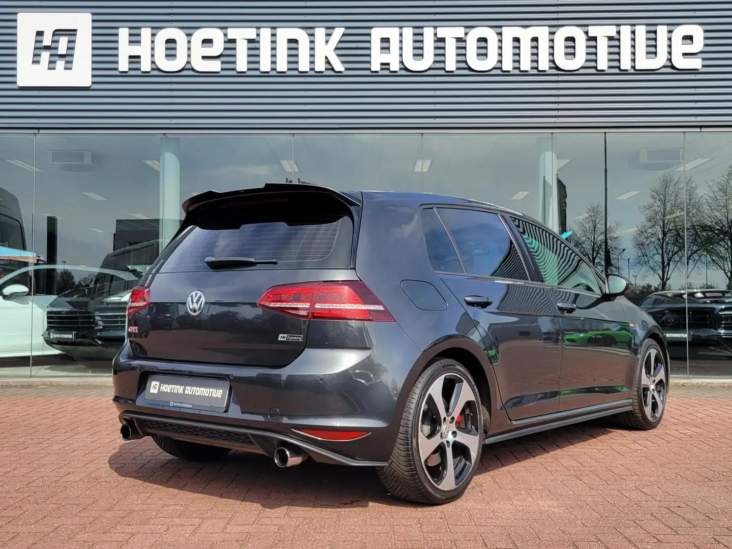 Volkswagen Golf GTI 2.0 TSI Performance | Bi-Xenon | Stoelverwarming Noir - 2