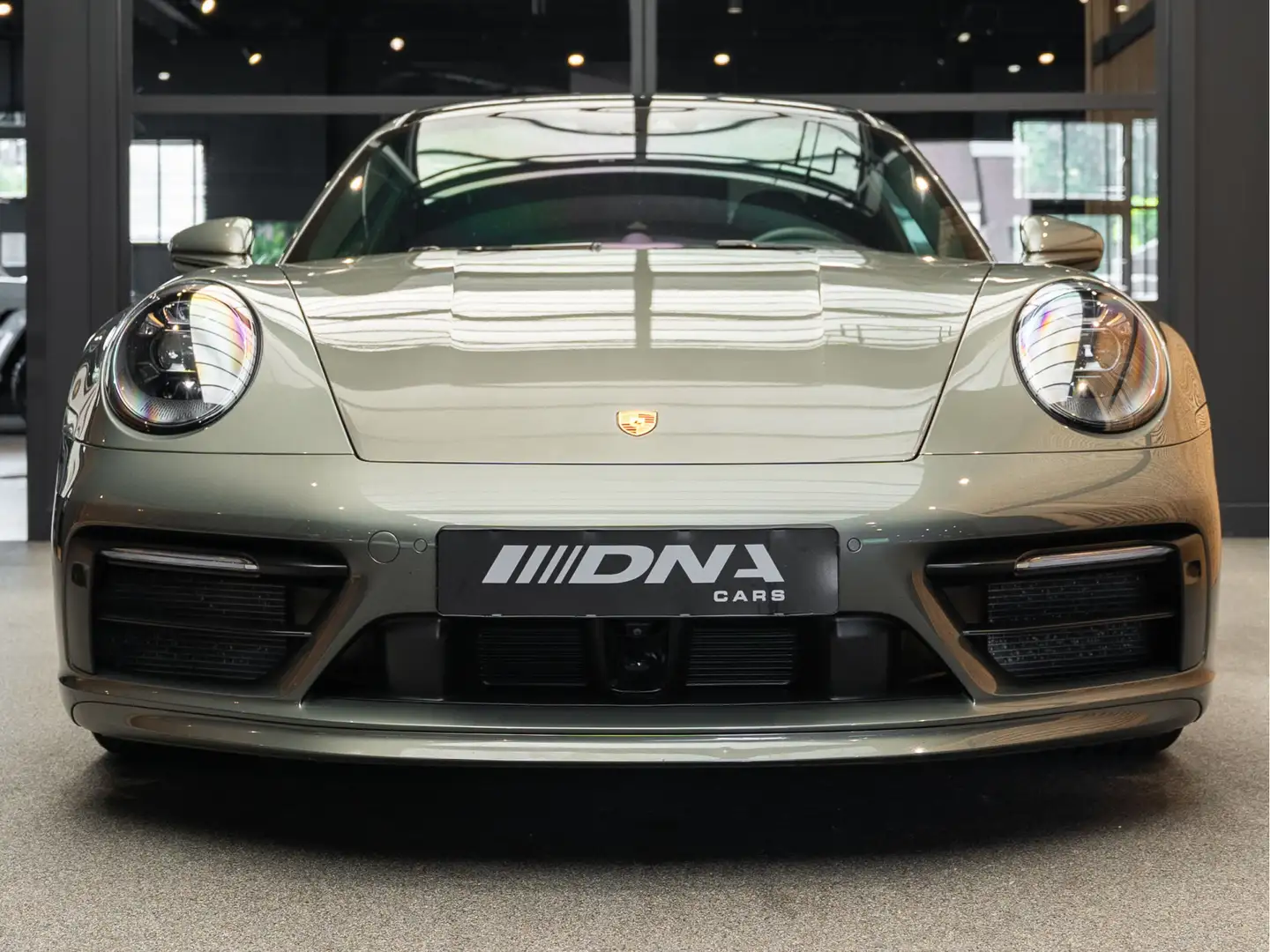 Porsche 992 992 4S Sport Design PDLS+ Bose Volleder Carrera 4S Groen - 2