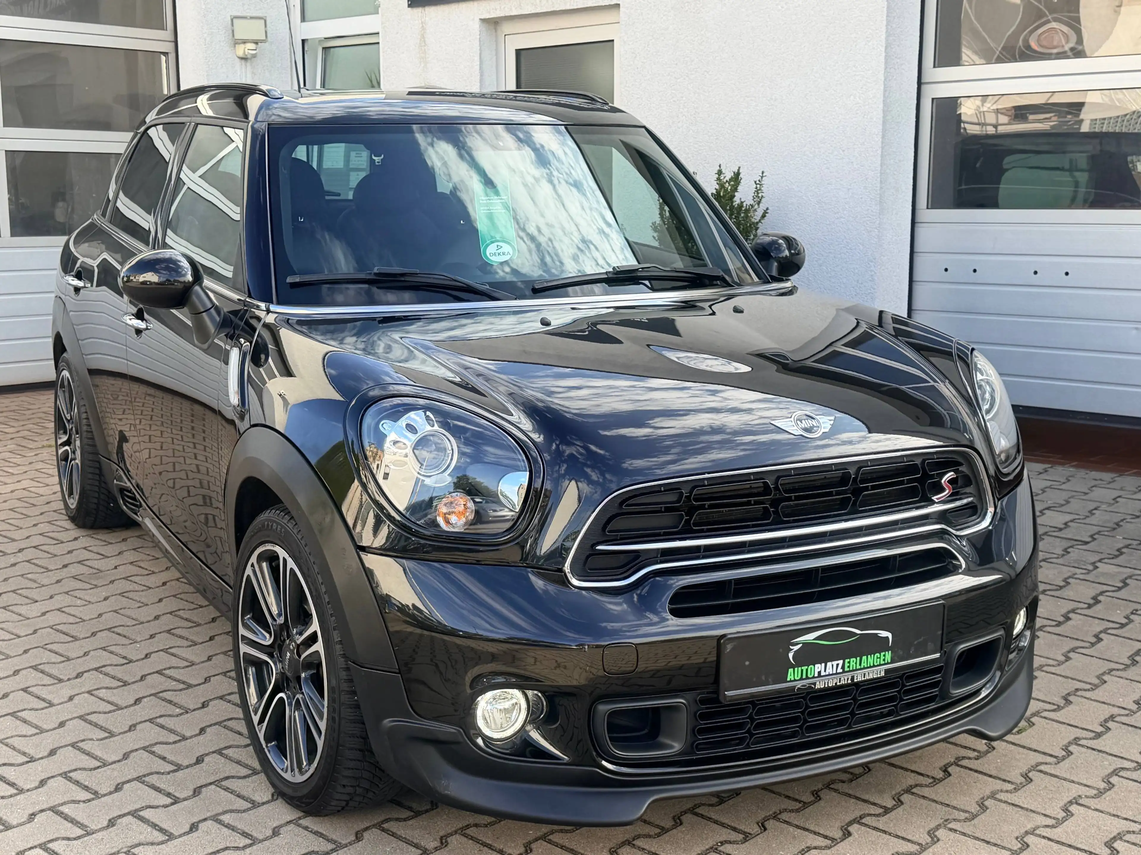 MINI Cooper SD Countryman Cooper SD *BiXenon*SHD*SHZ*SOUND* — photo 2