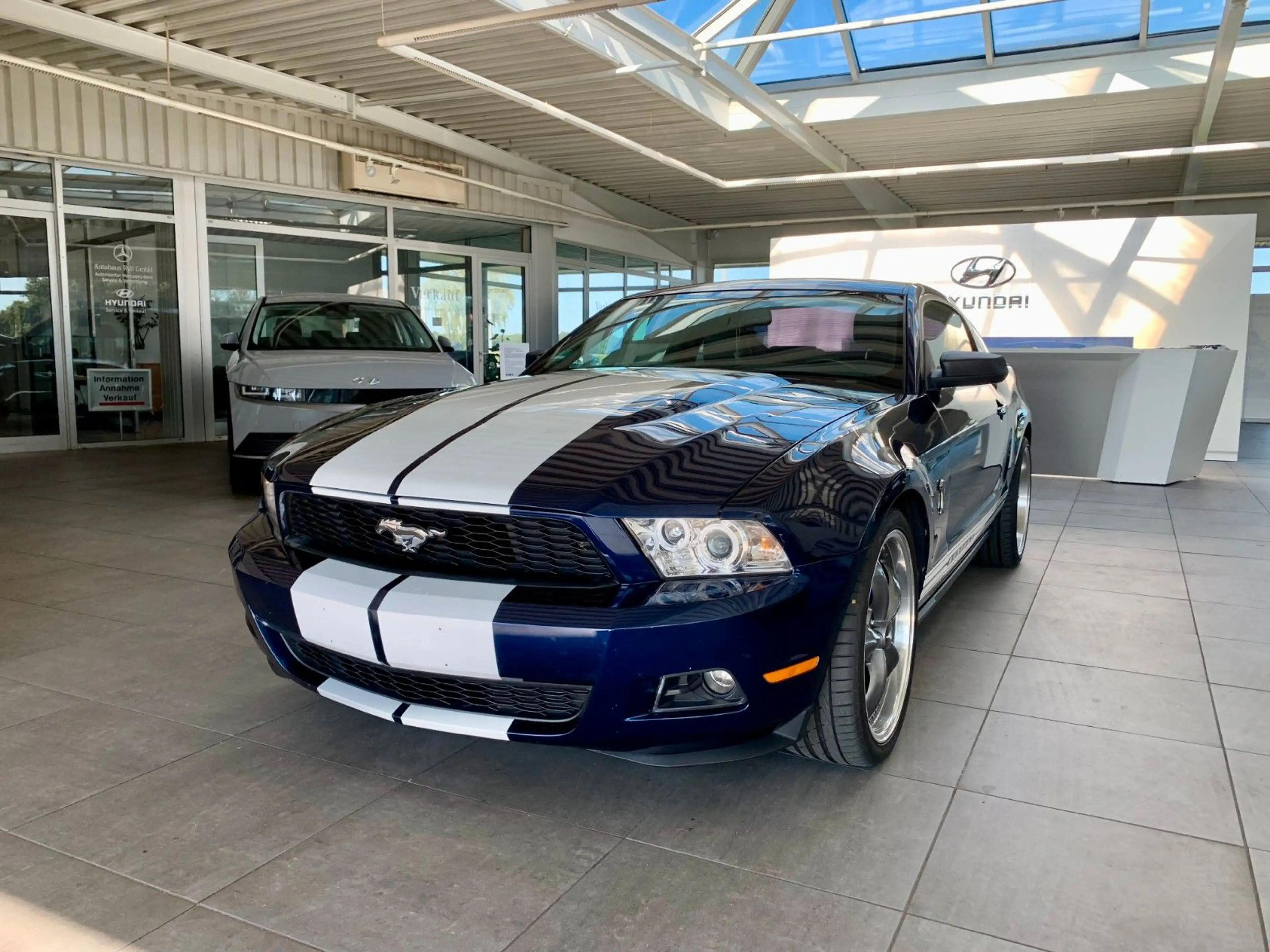 Ford Mustang 4.0 V6 Coupe Shelby Clone