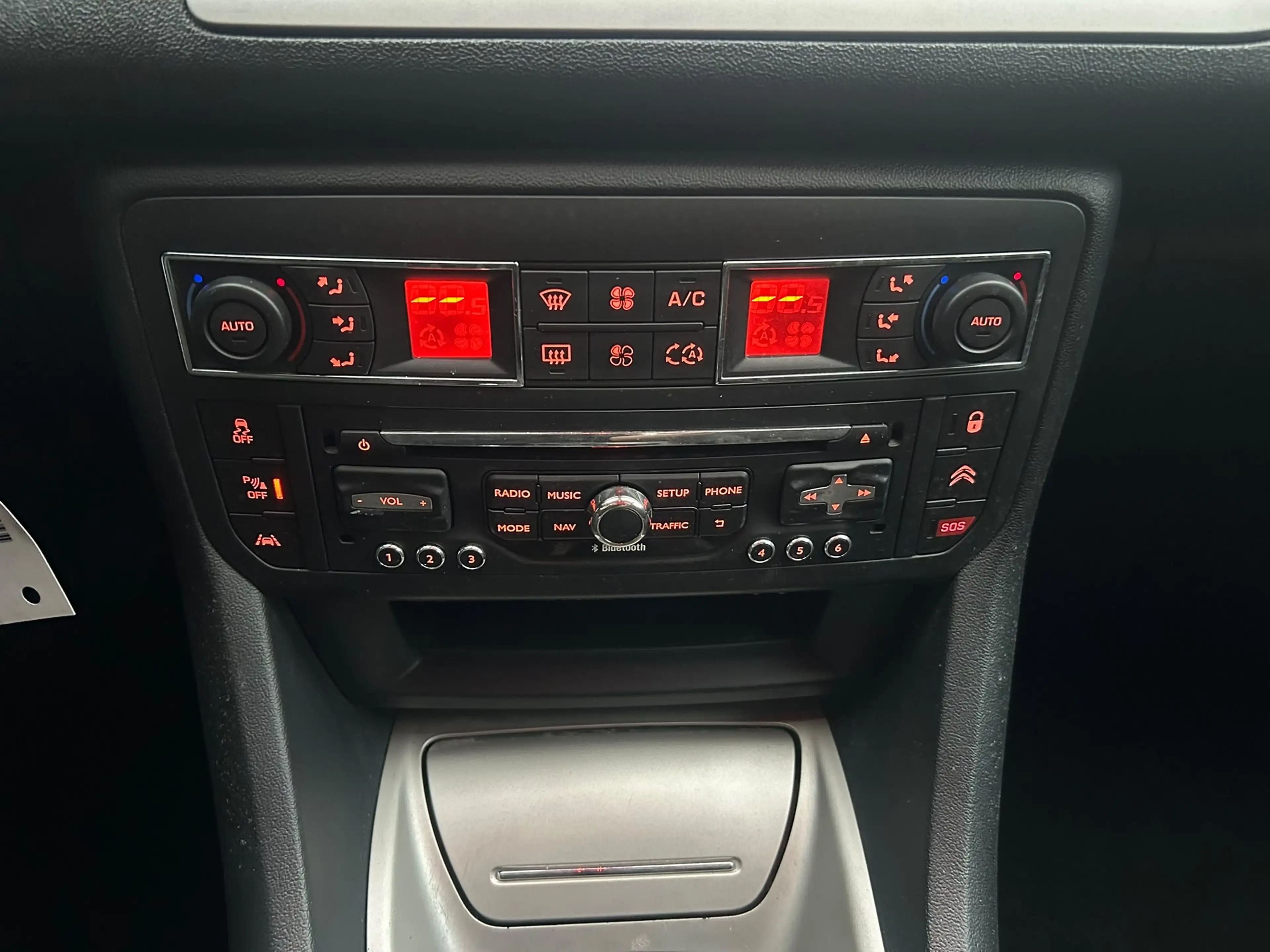 Citroen C5 2.0 HDi/ Export/ — photo 8
