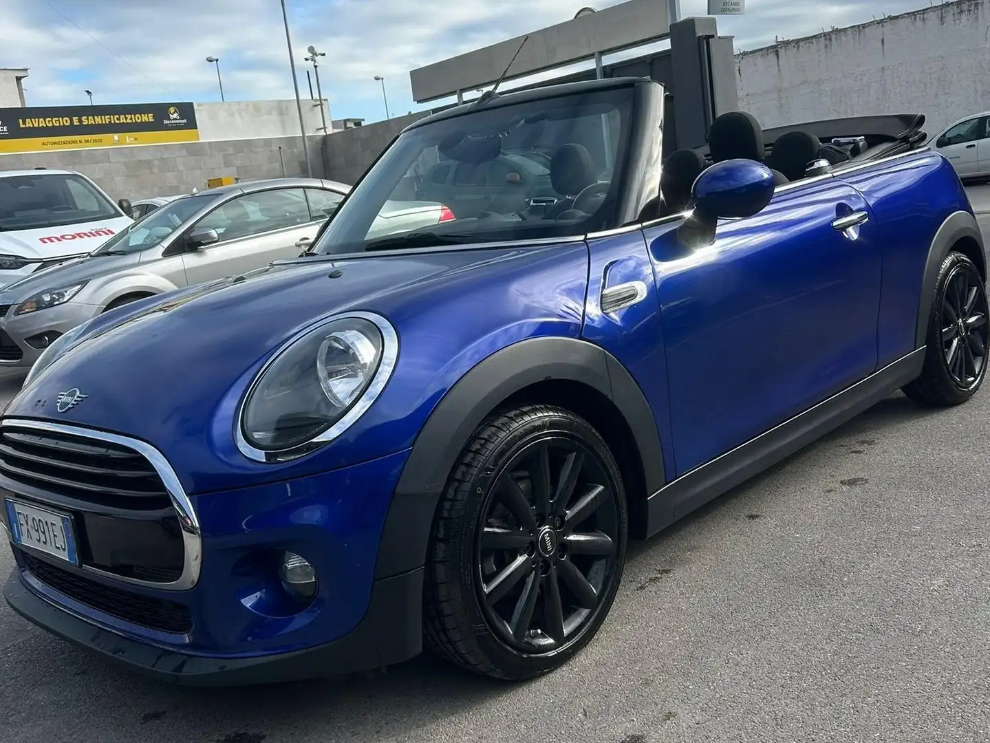 MINI Cooper D Cabrio Mini IV F57 2018 Cabrio 1.5 auto Azul - 1