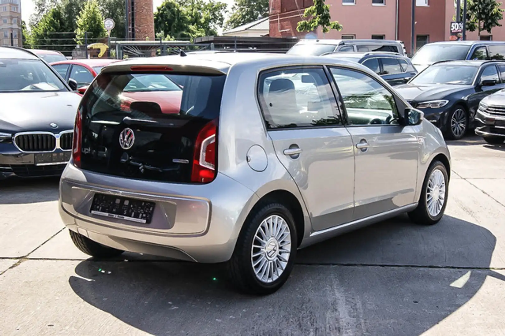 Volkswagen up! high up BMT NAVIGATION KLIMA SITZHEIZUNG ALU Gris - 2