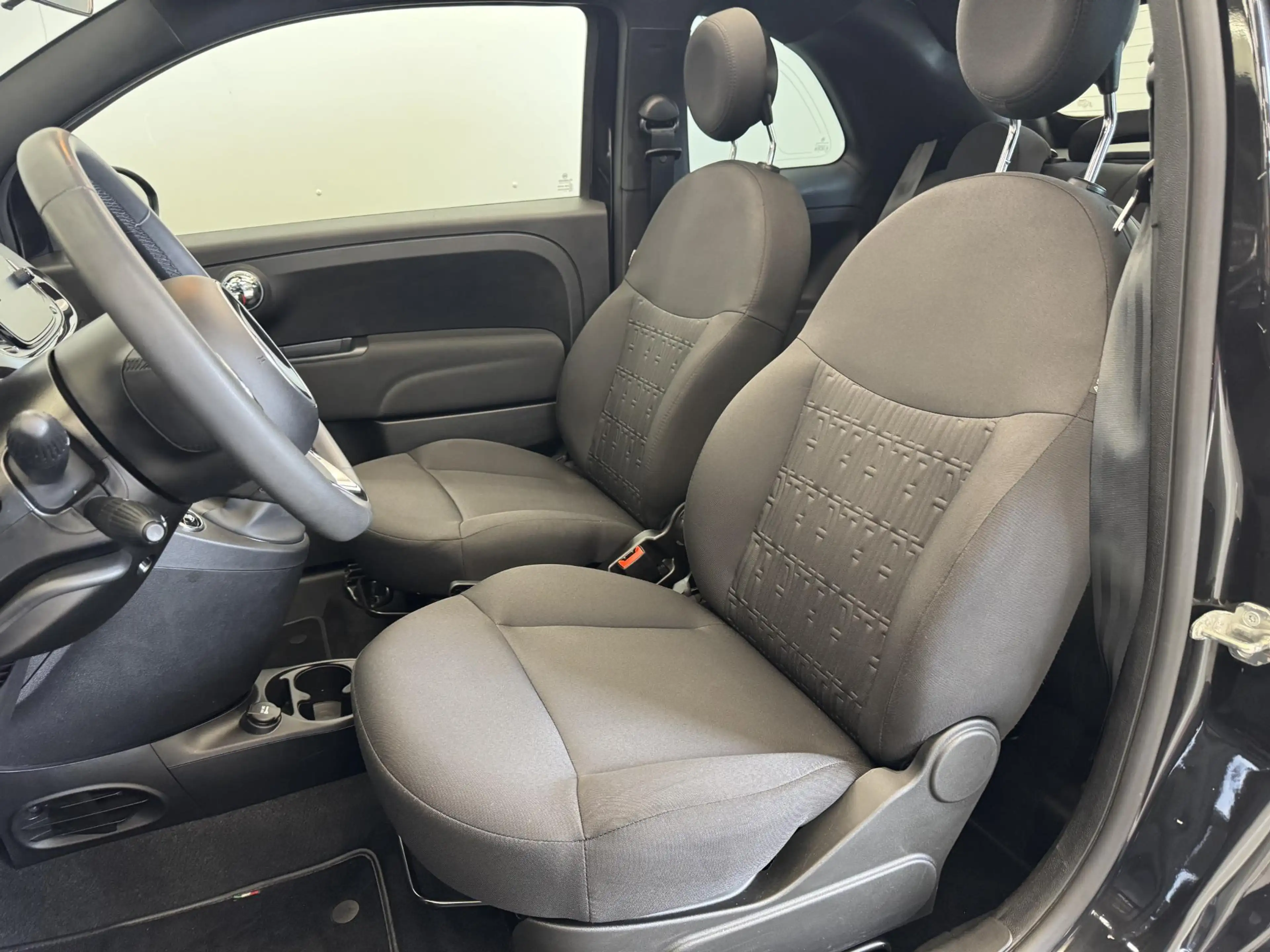 Fiat 500 1.0 Hybrid Bellavita Cabrio | App Connect | Clima — photo 11