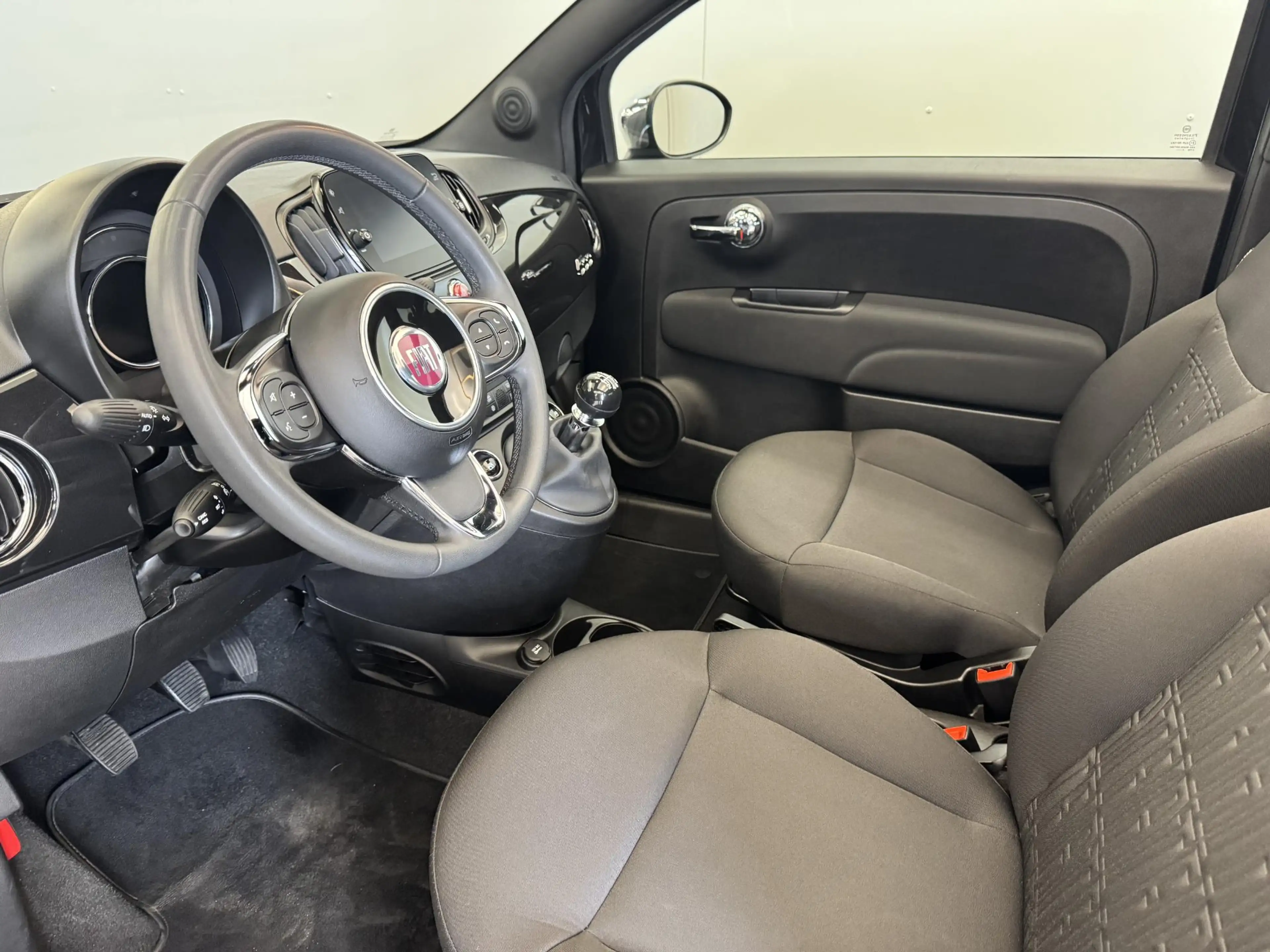 Fiat 500 1.0 Hybrid Bellavita Cabrio | App Connect | Clima — photo 10