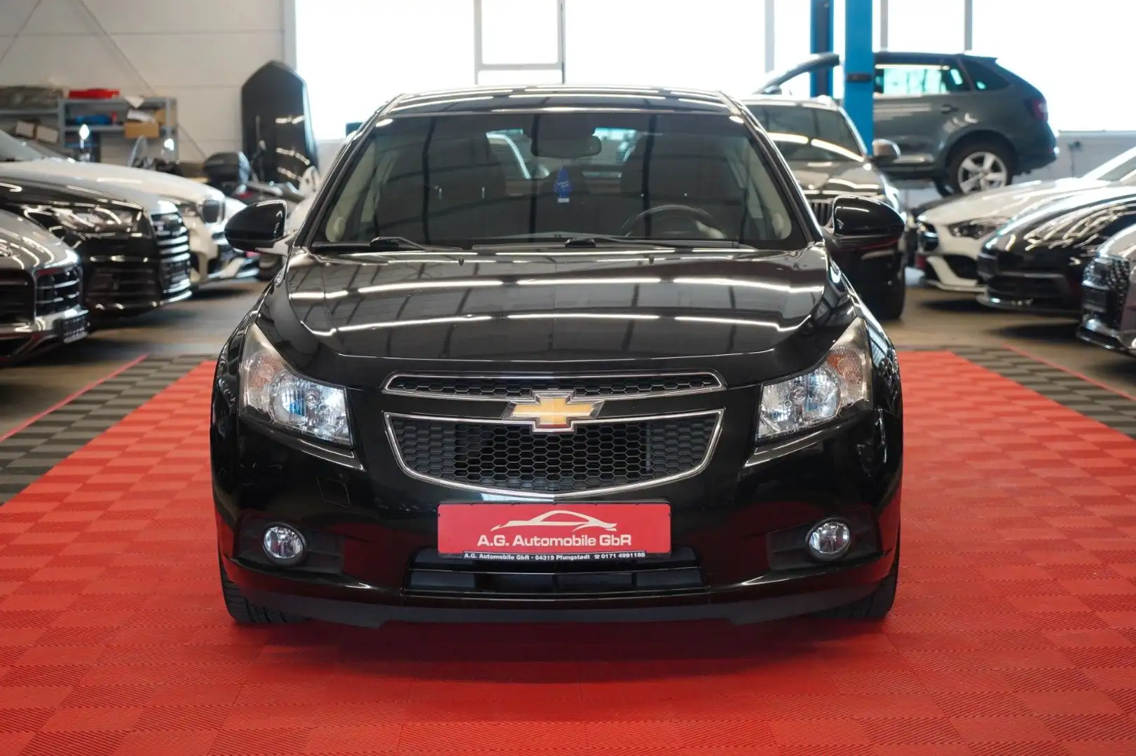 Chevrolet Cruze 1.8 Lim Hatchback LTZ 2.Hand*Tempomat*PDC* Schwarz - 2