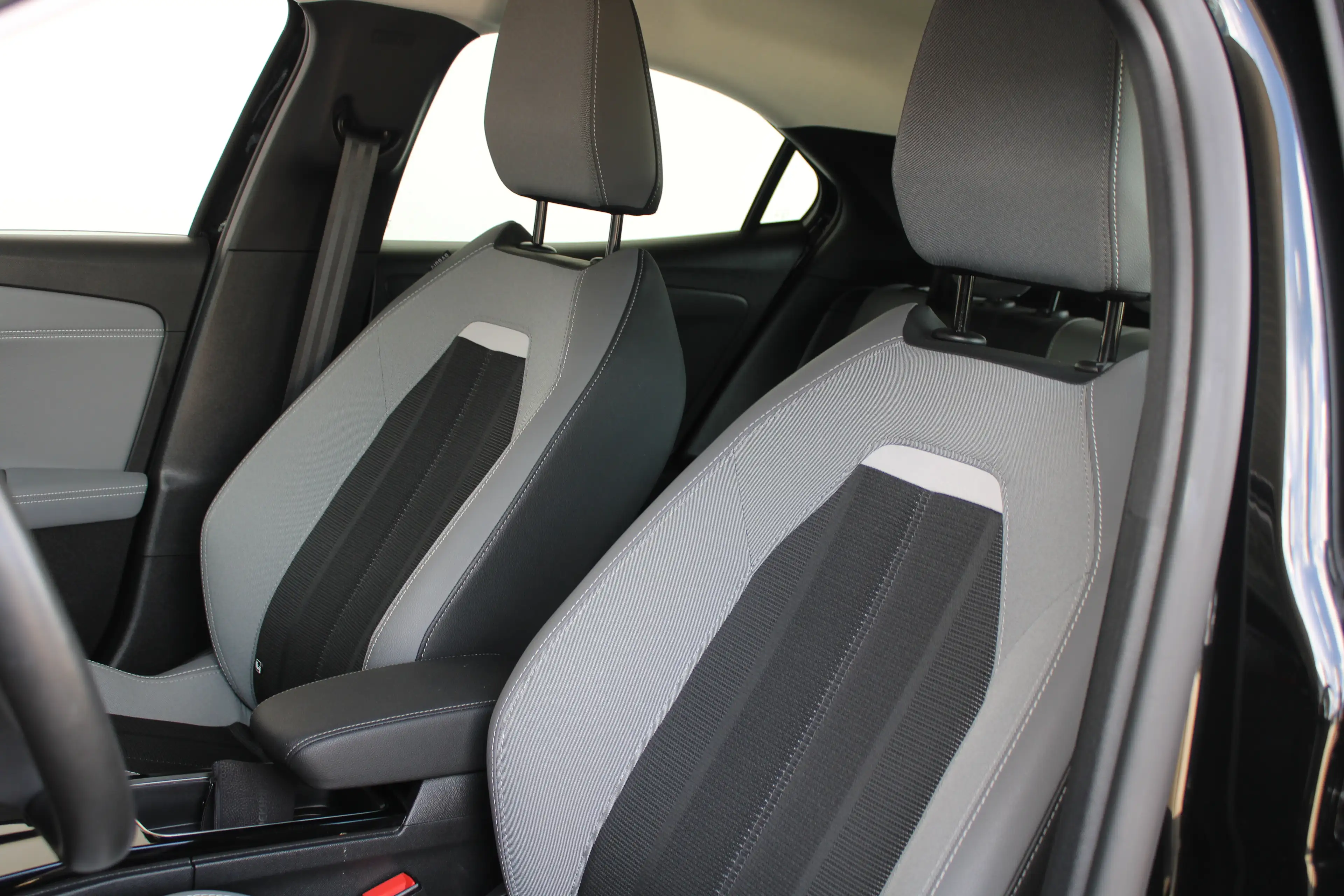 Opel Mokka-E Electric Level 3 50 kWh | Warmtepomp | Winterpakke — photo 10