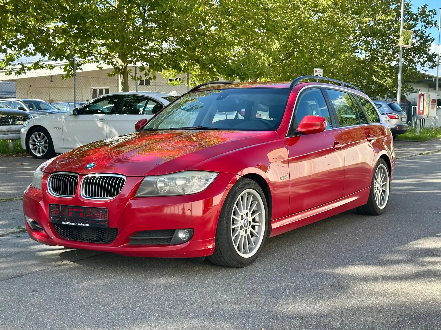 BMW 330 330d Rot - 1