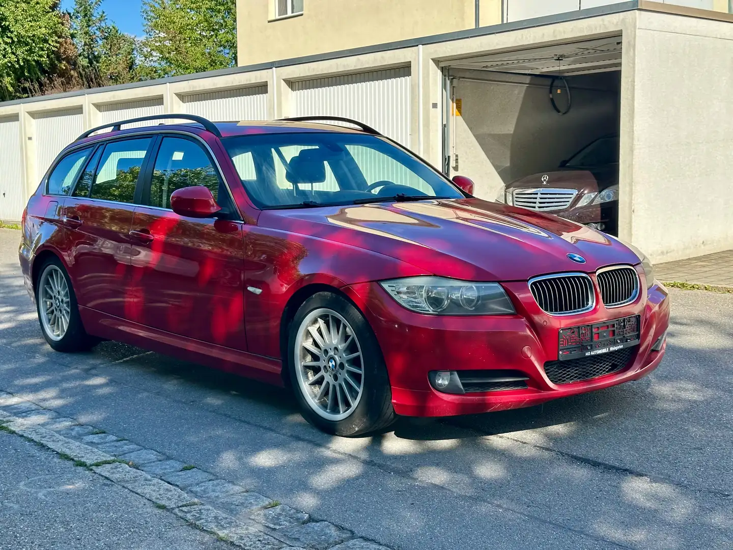 BMW 330 330d Rot - 2