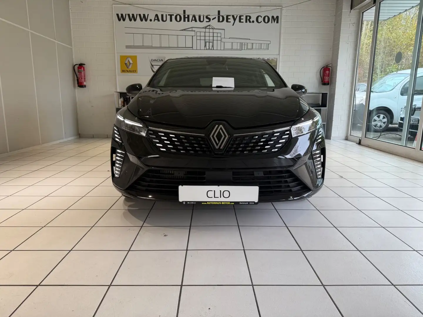 Renault Clio V Techno Schwarz - 2