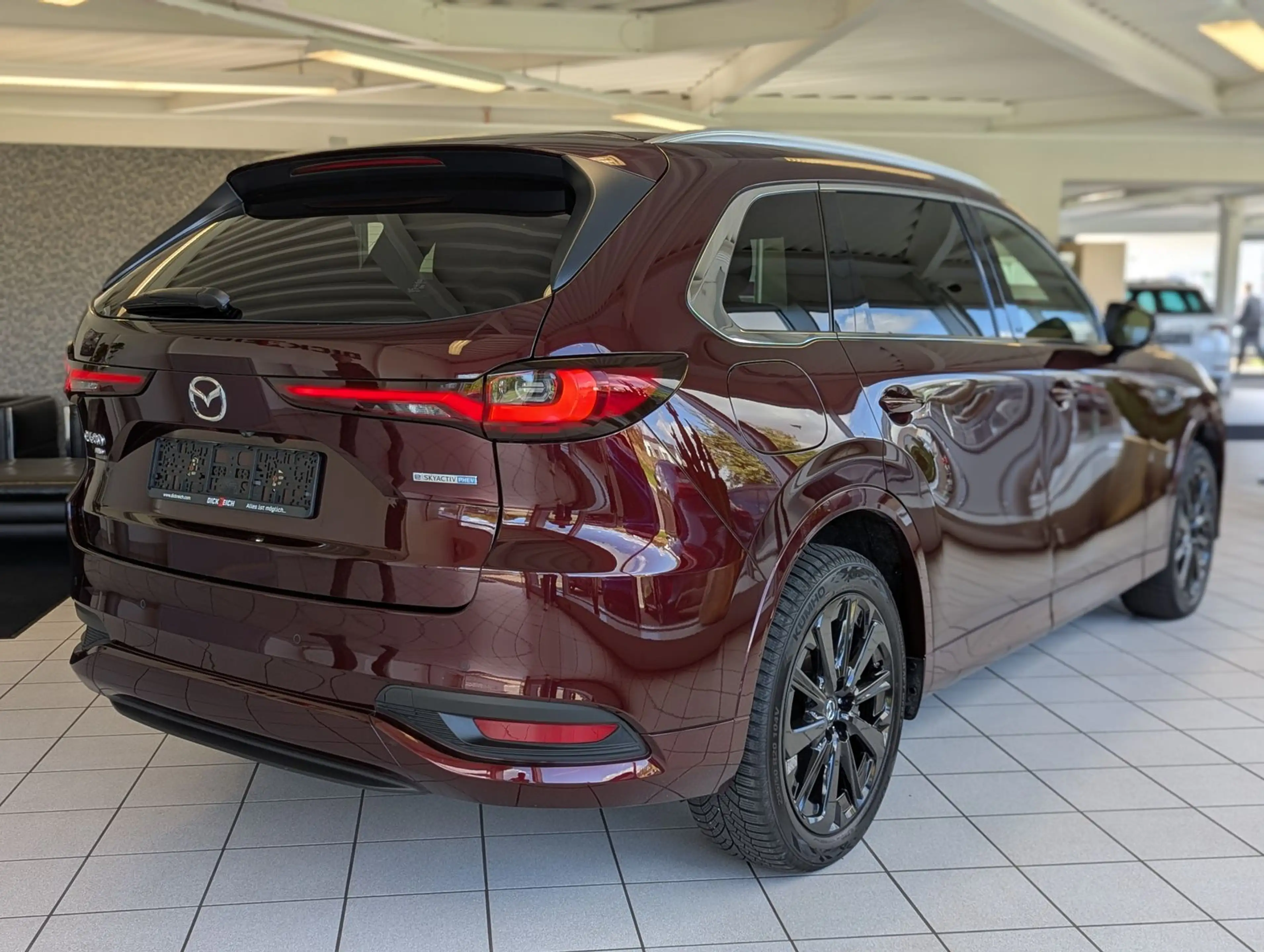 Mazda CX-80 2.5SKYACTIV PHEV 327 HOMURA+ 7-Sitze Pano — photo 7