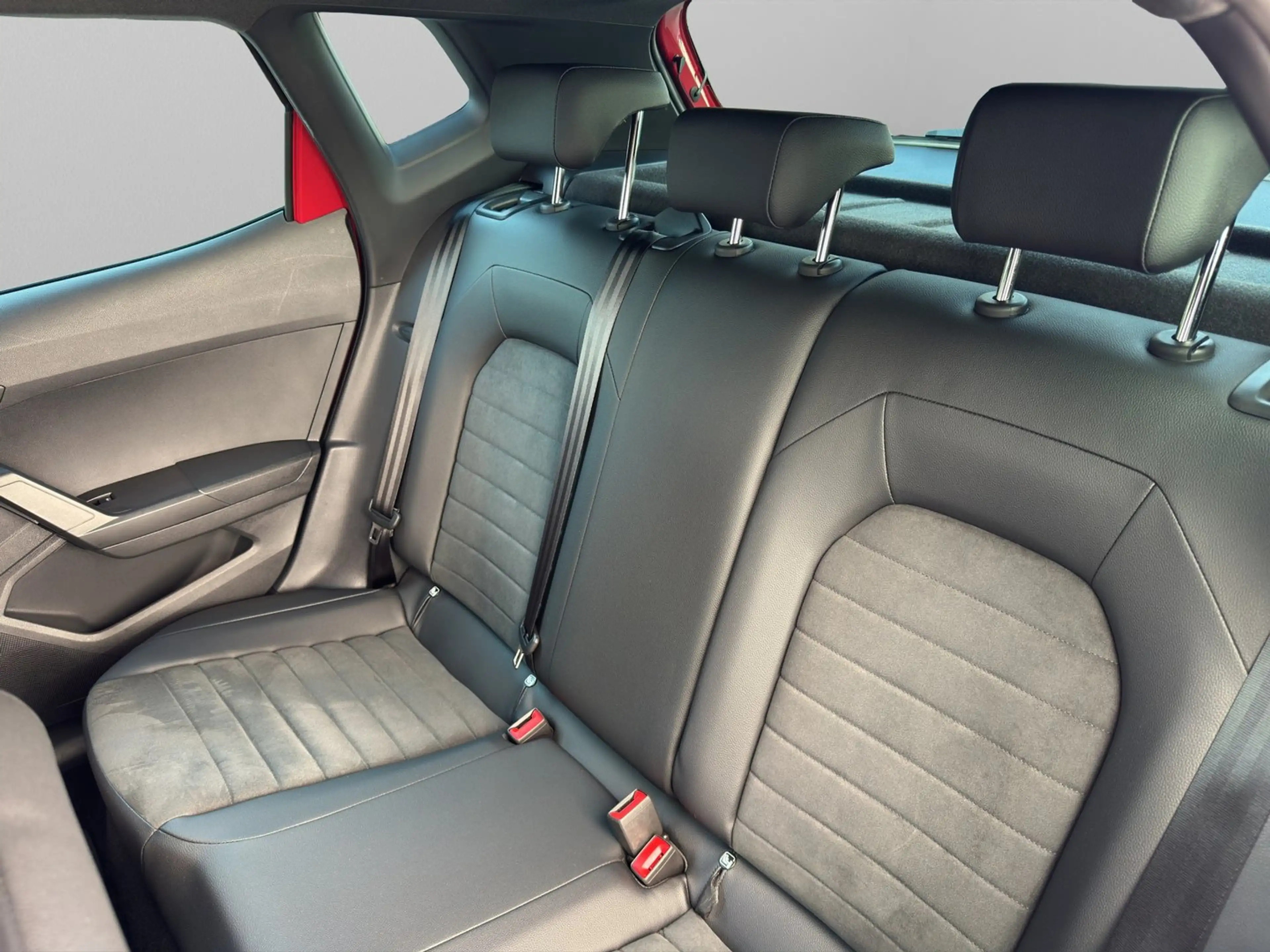 SEAT Arona FR Austria 1.0 TSI DSG — photo 10