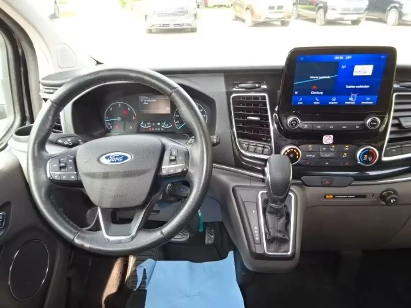 Ford Tourneo Custom Titanium L2 Noir - 1