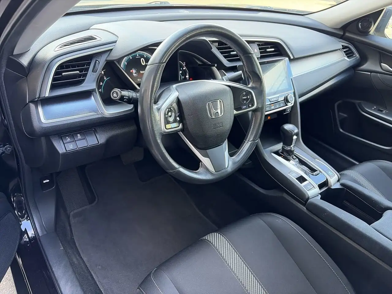 Honda Civic снимка Honda Civic