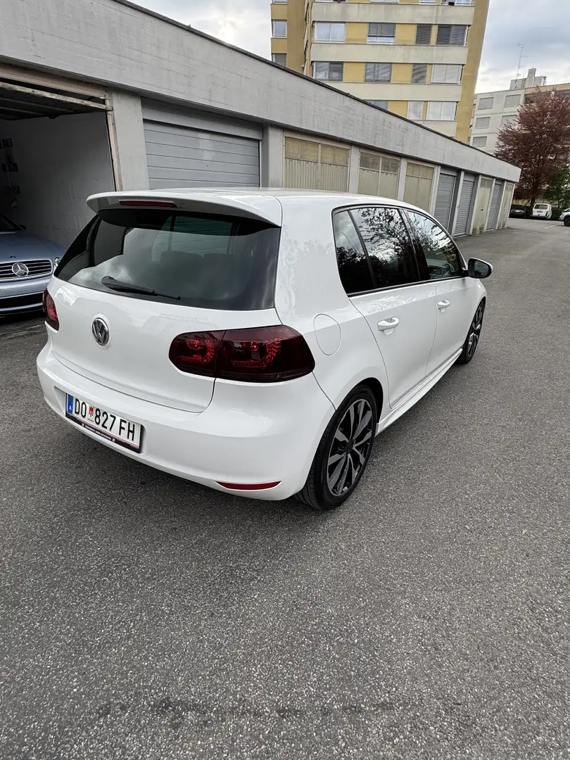 Volkswagen Golf Sky 1,6 TDI DPF - 2