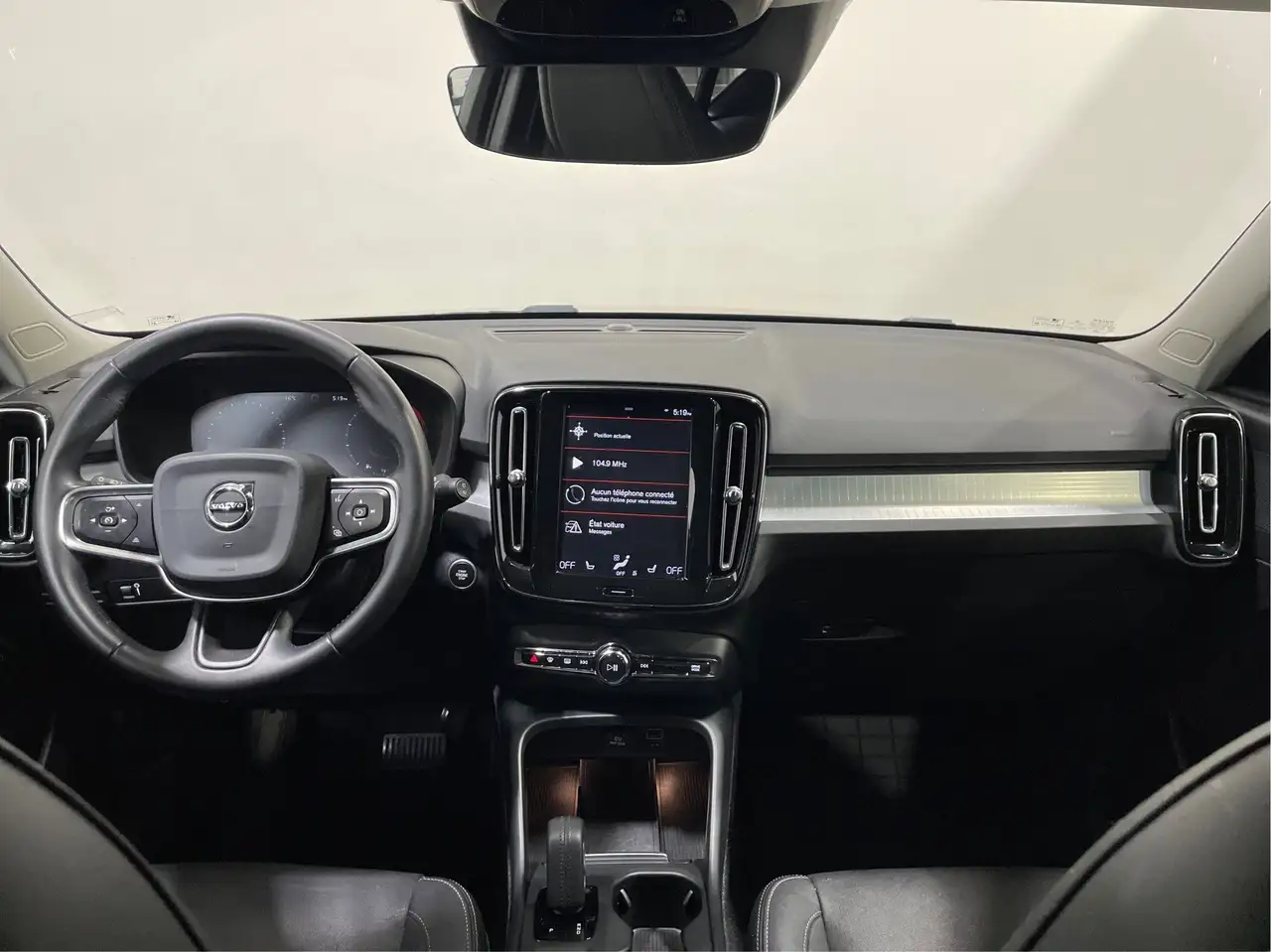Volvo XC40 снимка Volvo XC40