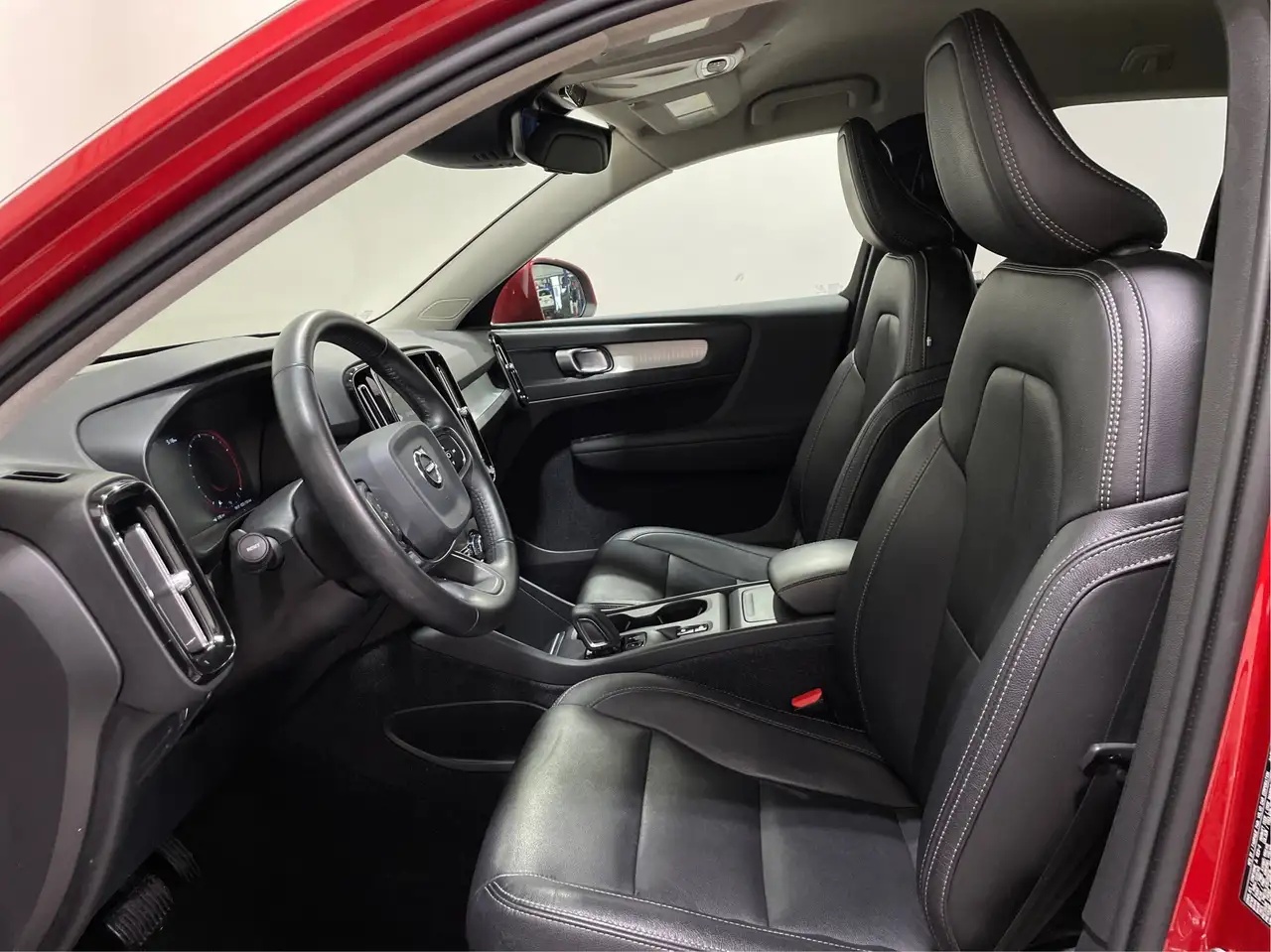 Volvo XC40 снимка Volvo XC40