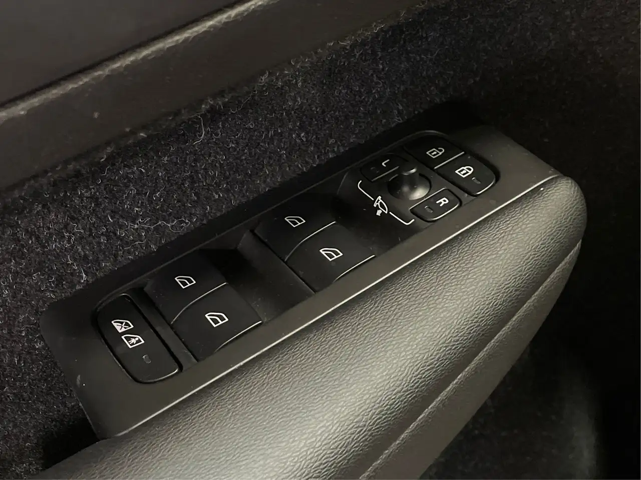 Volvo XC40 снимка Volvo XC40
