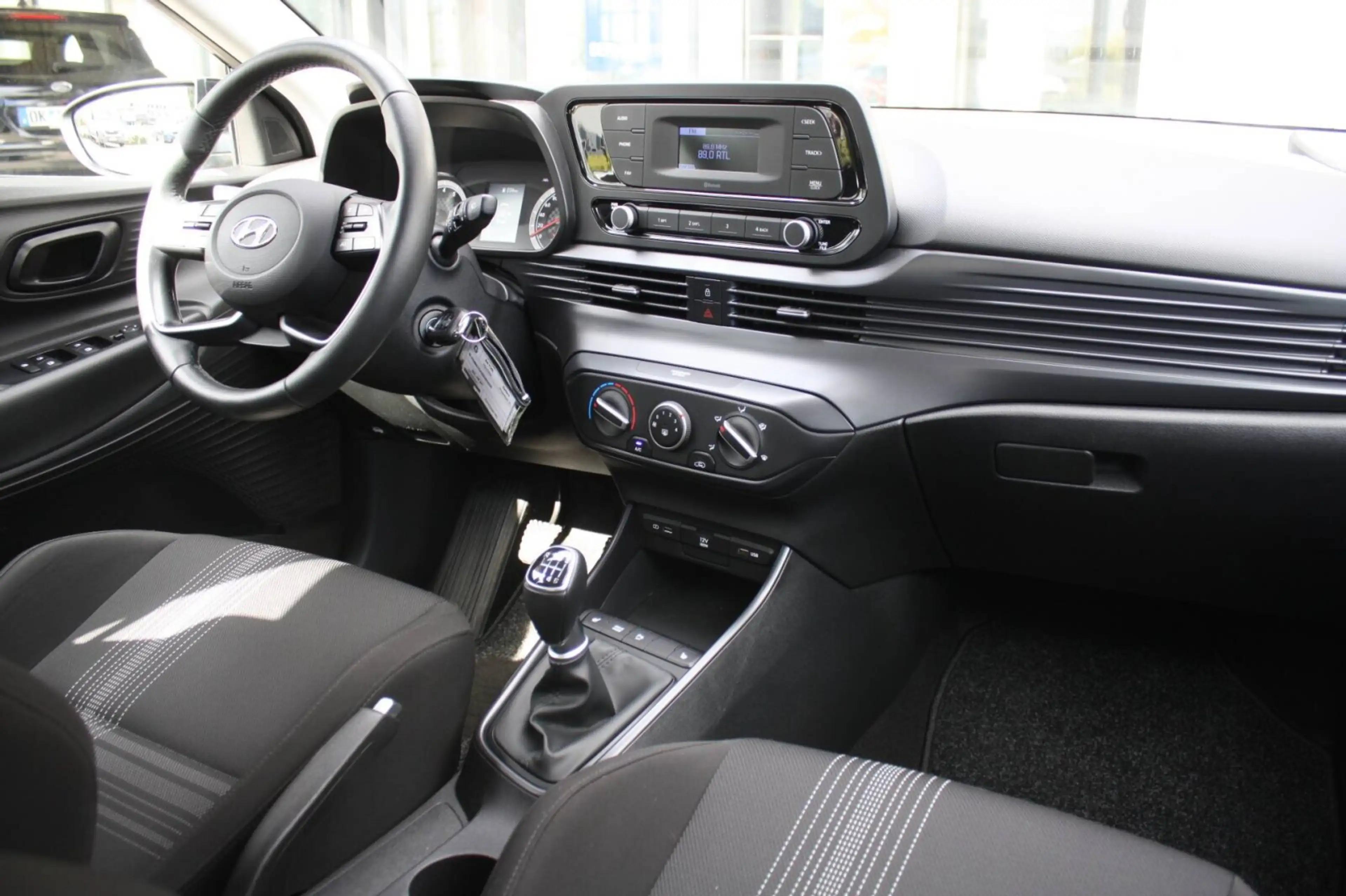 Hyundai BAYON BAYON 1.0 T-GDI Select SHZ DAB — photo 8