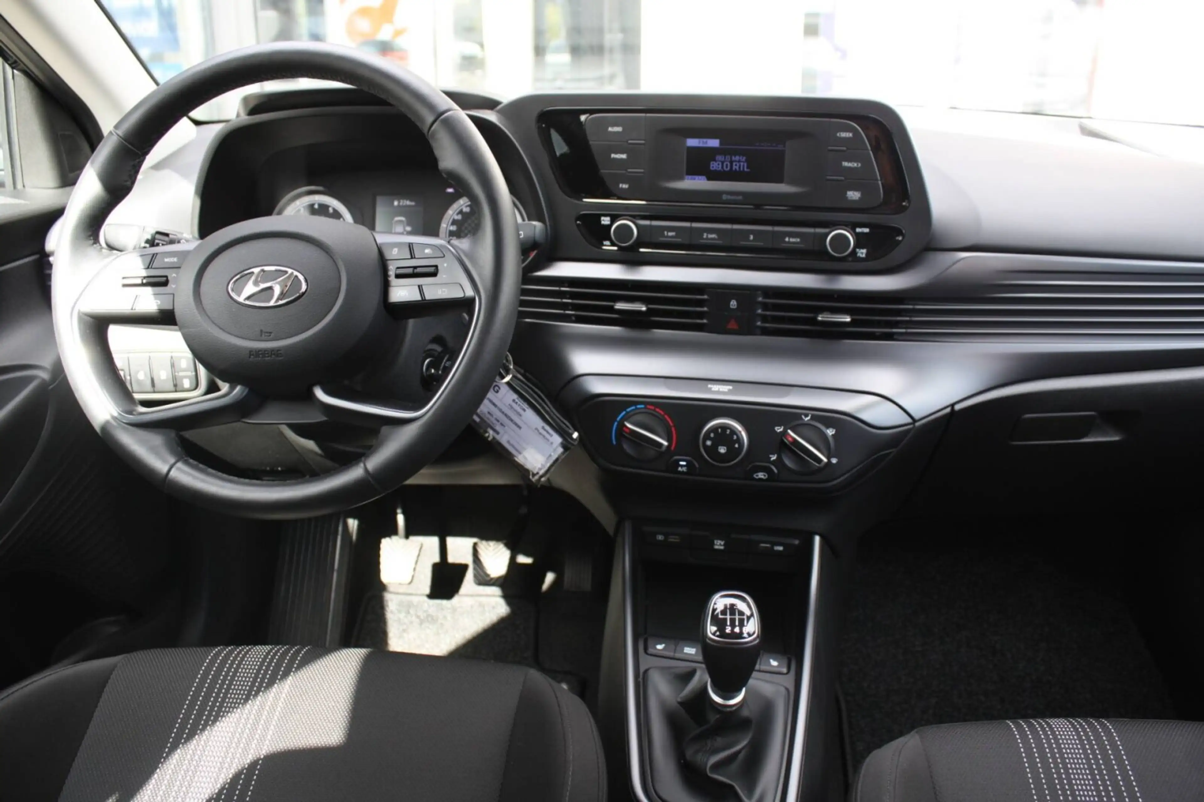 Hyundai BAYON BAYON 1.0 T-GDI Select SHZ DAB — photo 9