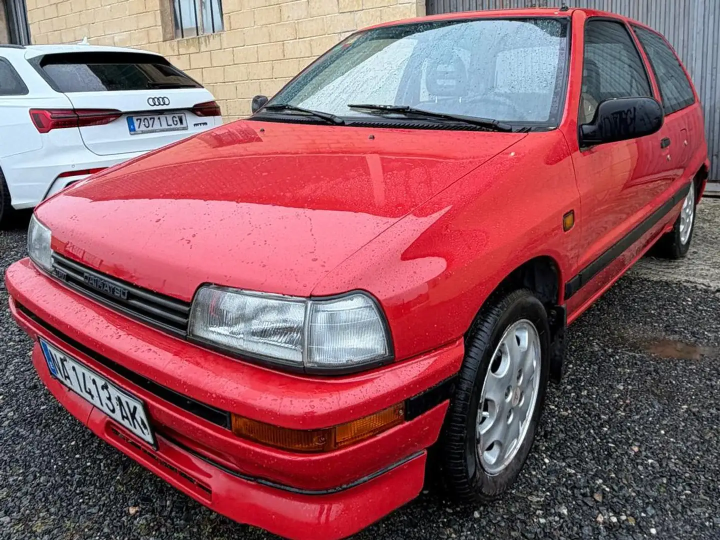 Daihatsu Charade Charade 1.3 EFI TR TR Rot - 2