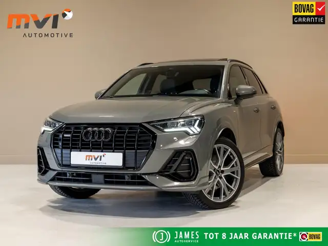 Audi Q3 40 TFSI quattro S Line edition one / 190pk / Trekh