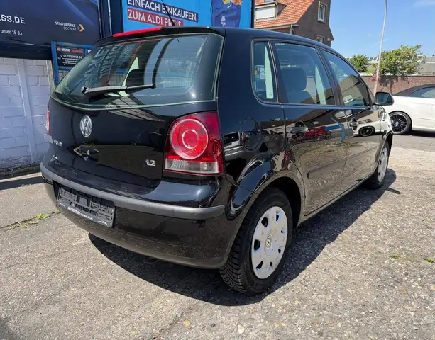 Volkswagen Polo view 7