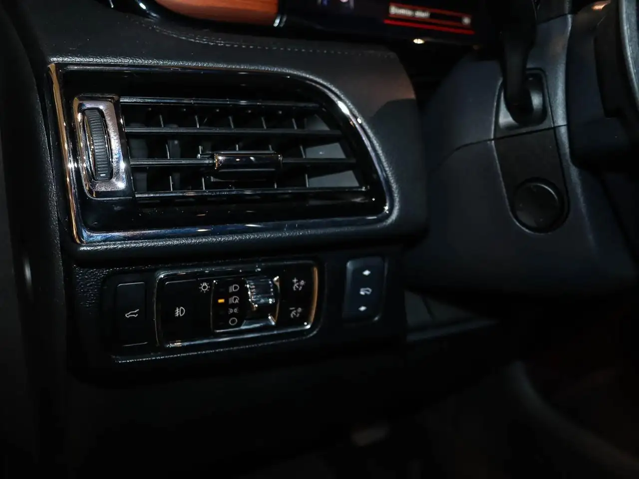 Lincoln Navigator снимка Lincoln Navigator