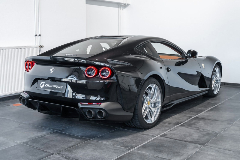 Ferrari 812 Superfast 6.5 V12 *AFS*19%MwSt.*6800km — photo 9