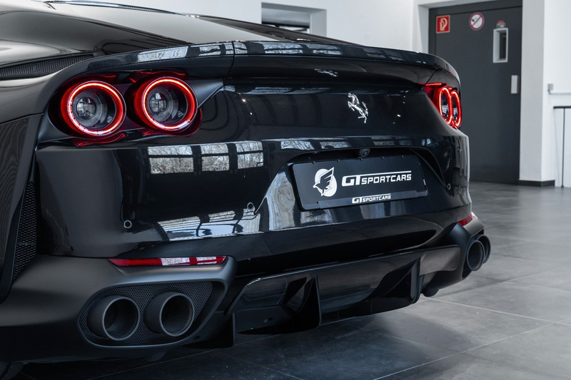 Ferrari 812 Superfast 6.5 V12 *AFS*19%MwSt.*6800km — photo 11