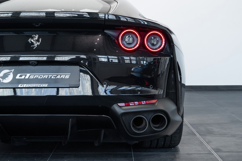 Ferrari 812 Superfast 6.5 V12 *AFS*19%MwSt.*6800km — photo 12