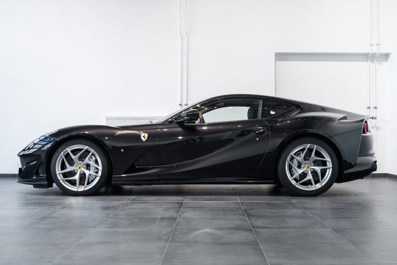 Ferrari 812 Superfast 6.5 V12 *AFS*19%MwSt.*6800km — photo 7