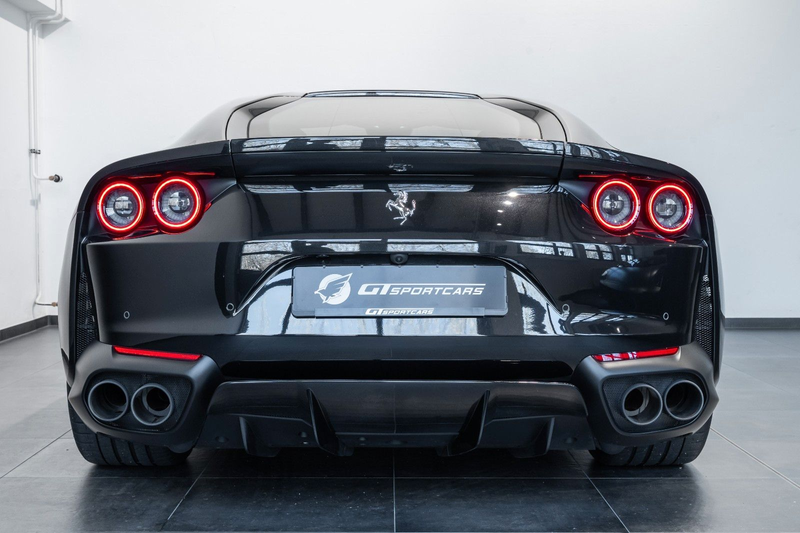 Ferrari 812 Superfast 6.5 V12 *AFS*19%MwSt.*6800km — photo 10
