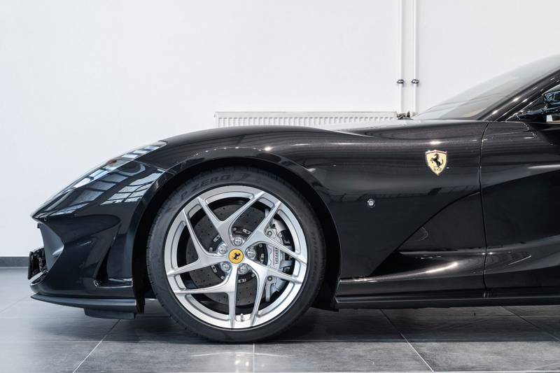 Ferrari 812 Superfast 6.5 V12 *AFS*19%MwSt.*6800km — photo 5