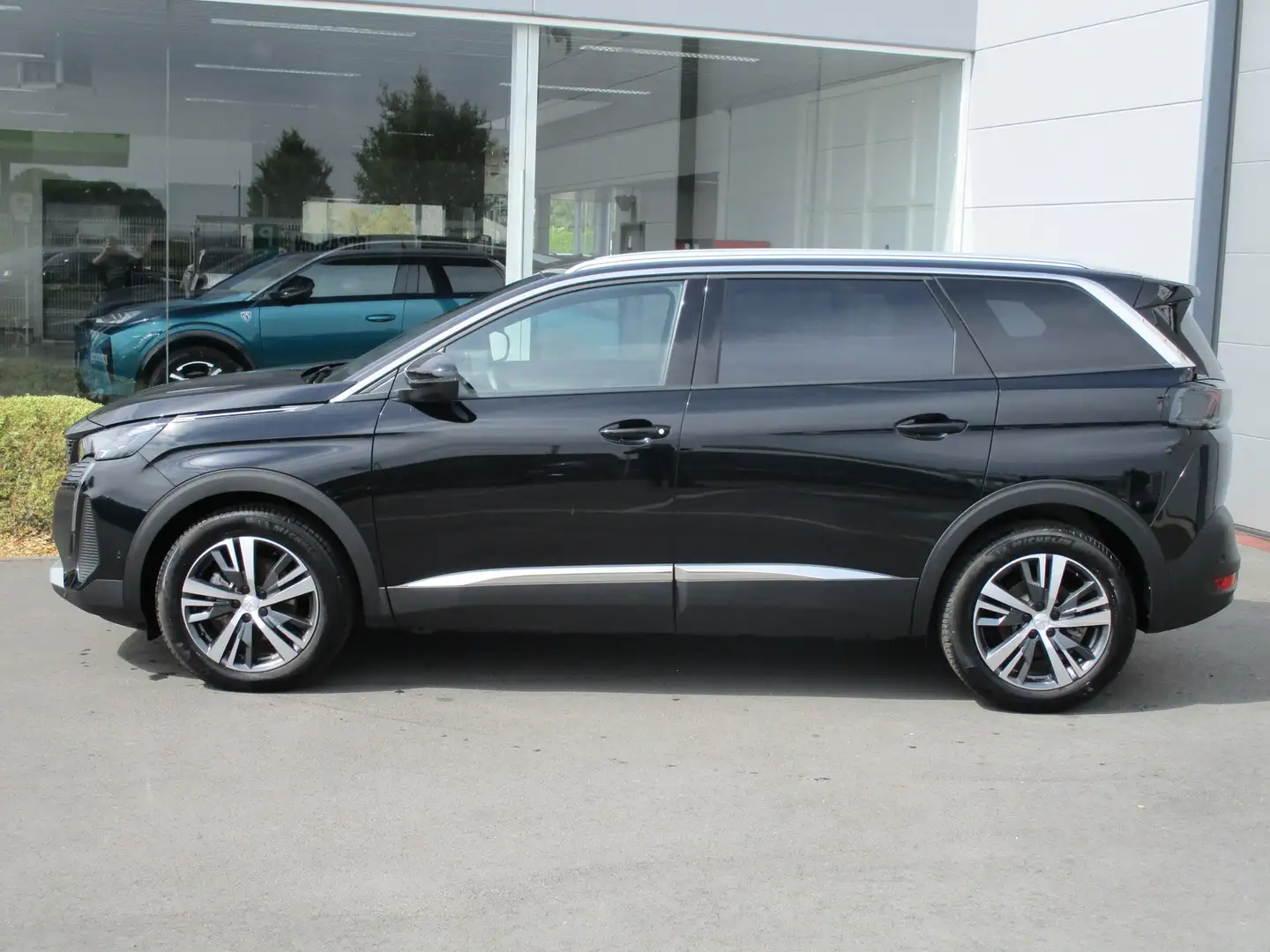 Peugeot 5008 1.2 Turbo MHEV Allure Pack DCT Noir - 2