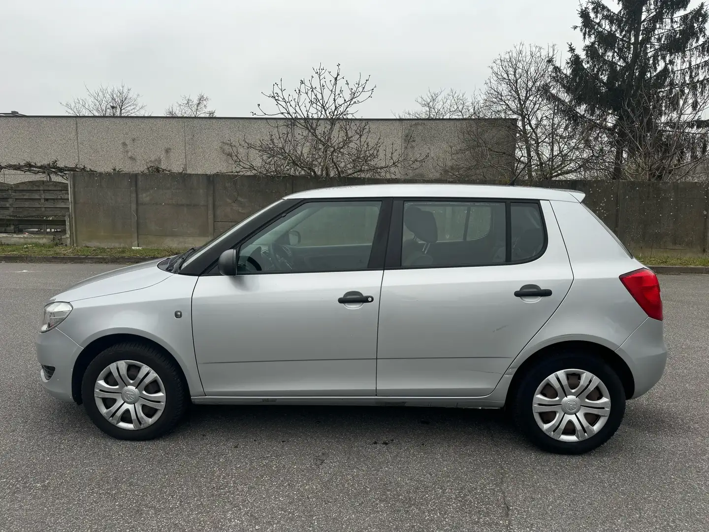 Skoda Fabia 1.2 HTP FAMILY // AIRCO // GEKEURD VOOR VERKOOP!!! - 2