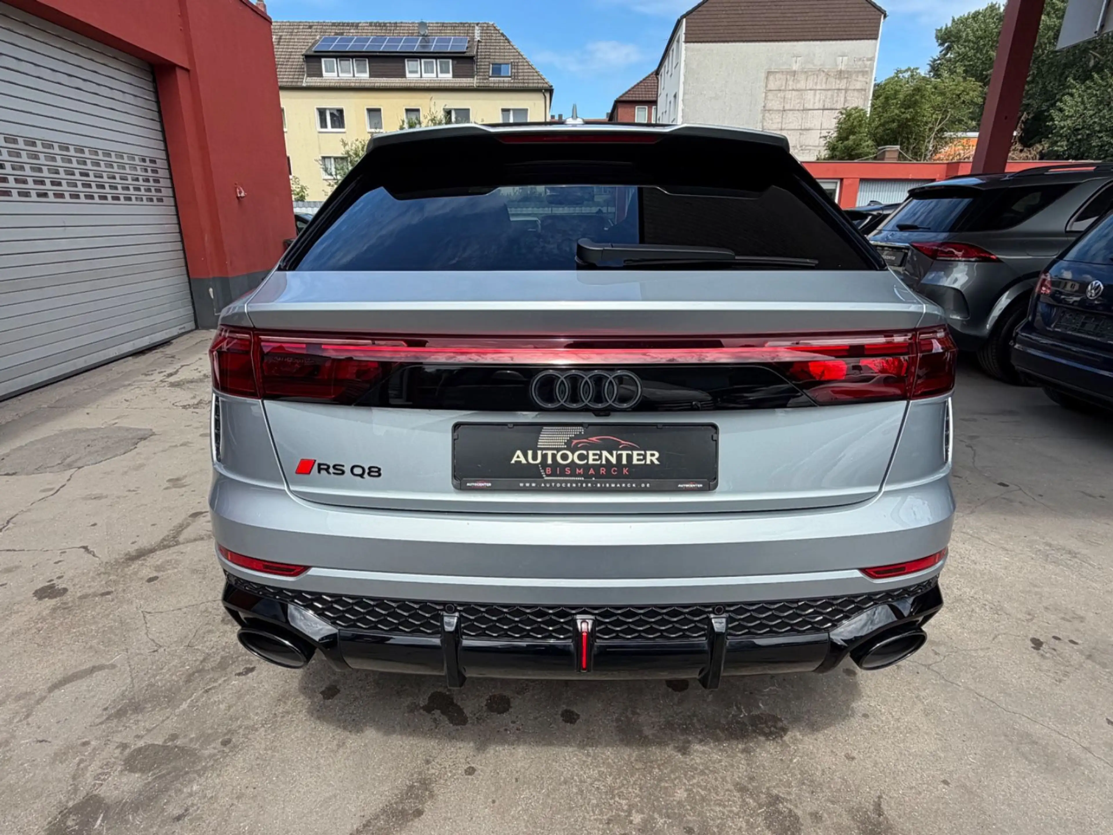 Audi RS Q8 4.0 TFSI quattro — photo 5