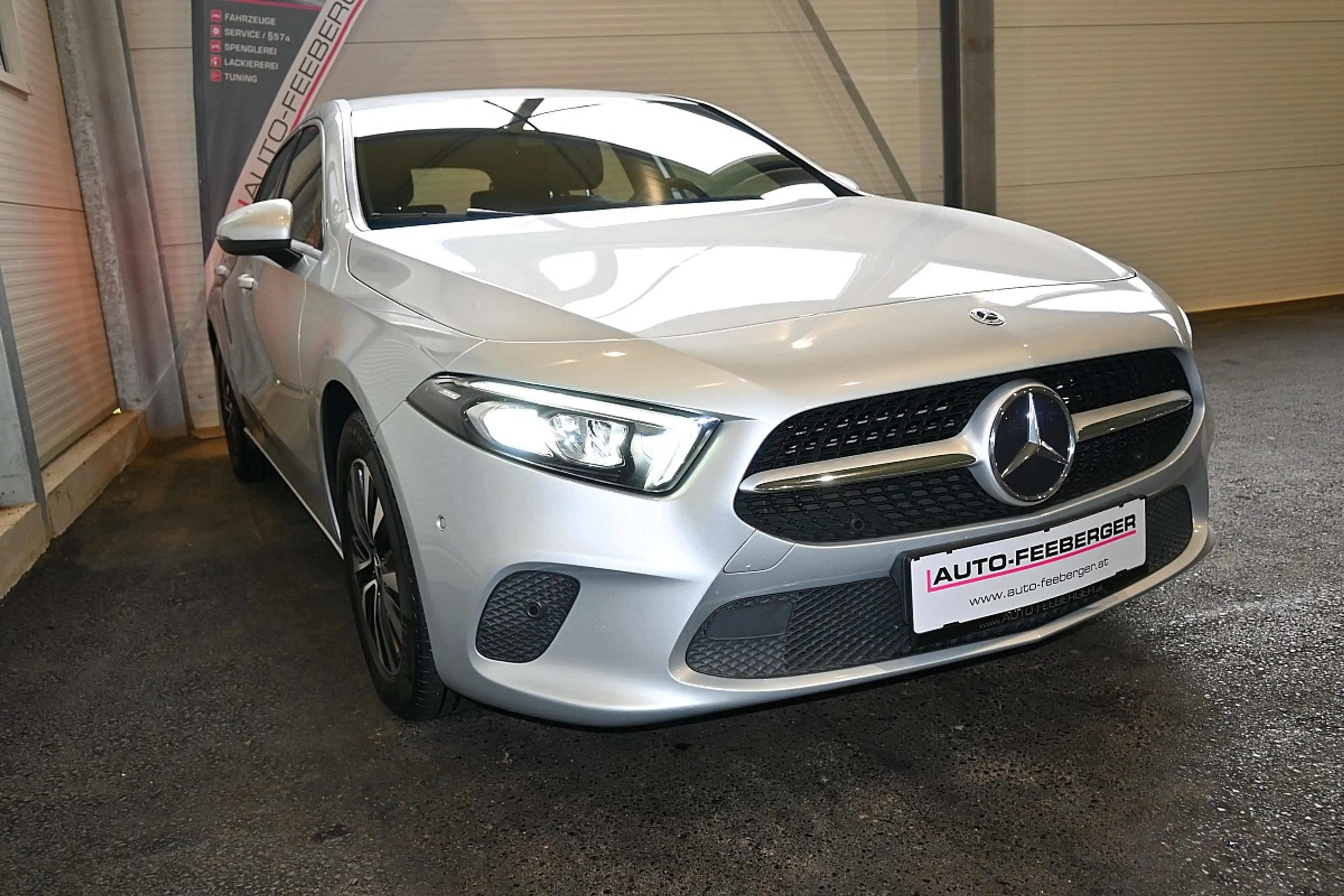 Mercedes-Benz A 200 d 4MATIC Aut LEDER LED NAVI PARKASSISTENT — photo 5