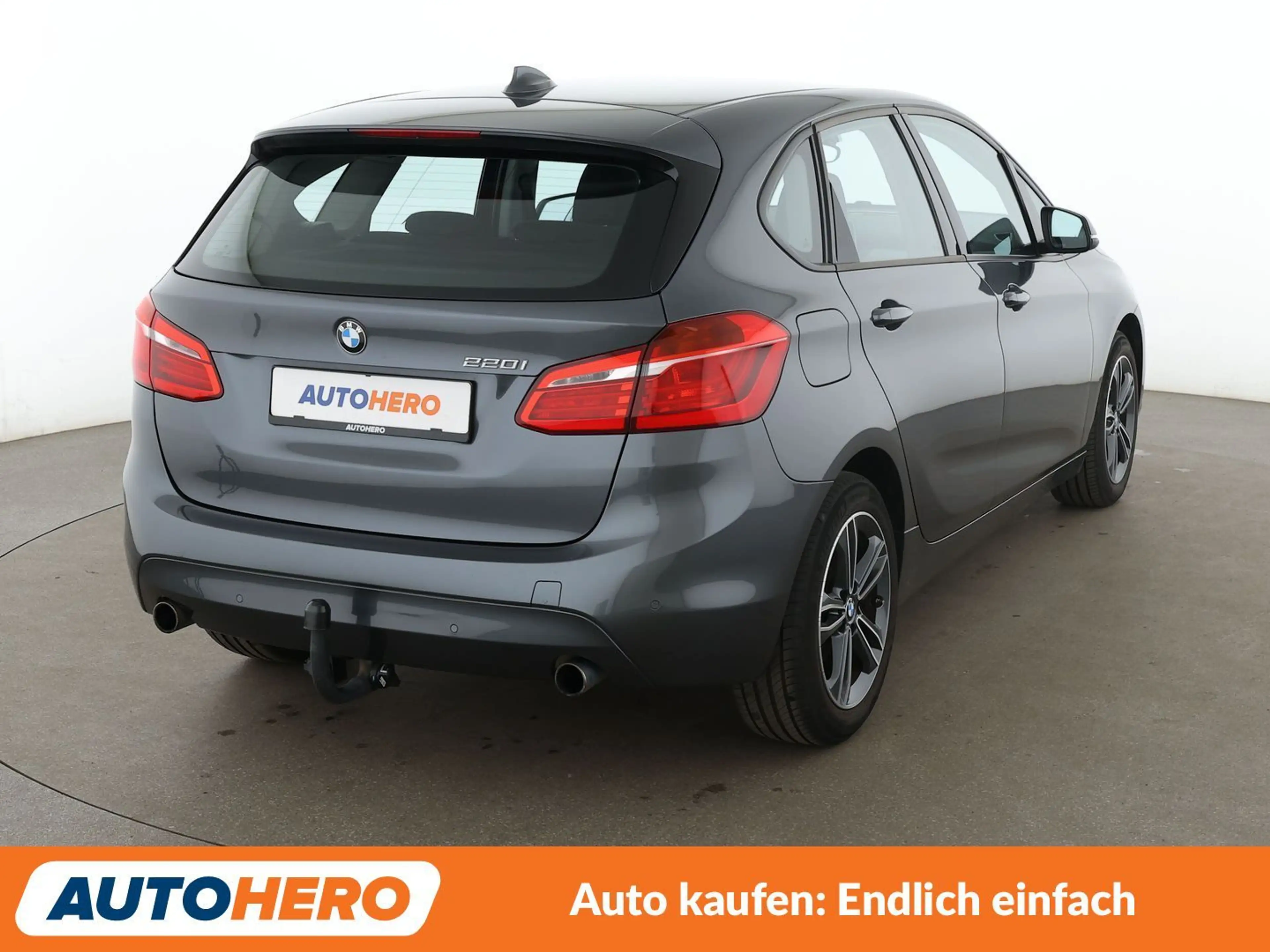 BMW 220 220i Active Tourer Advantage*TEMPO*PDC*AHK* — photo 6
