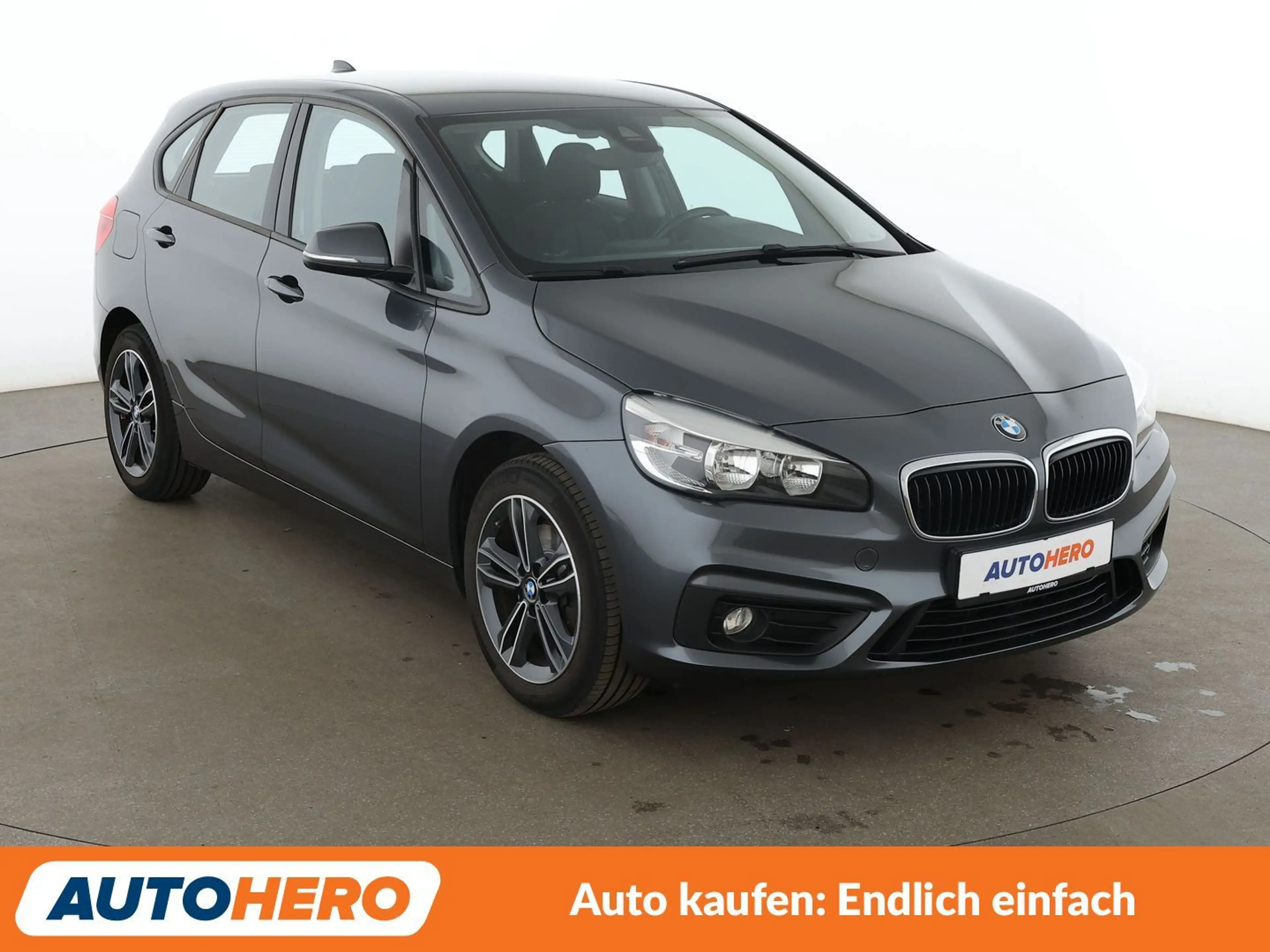 BMW 220 220i Active Tourer Advantage*TEMPO*PDC*AHK* — photo 8