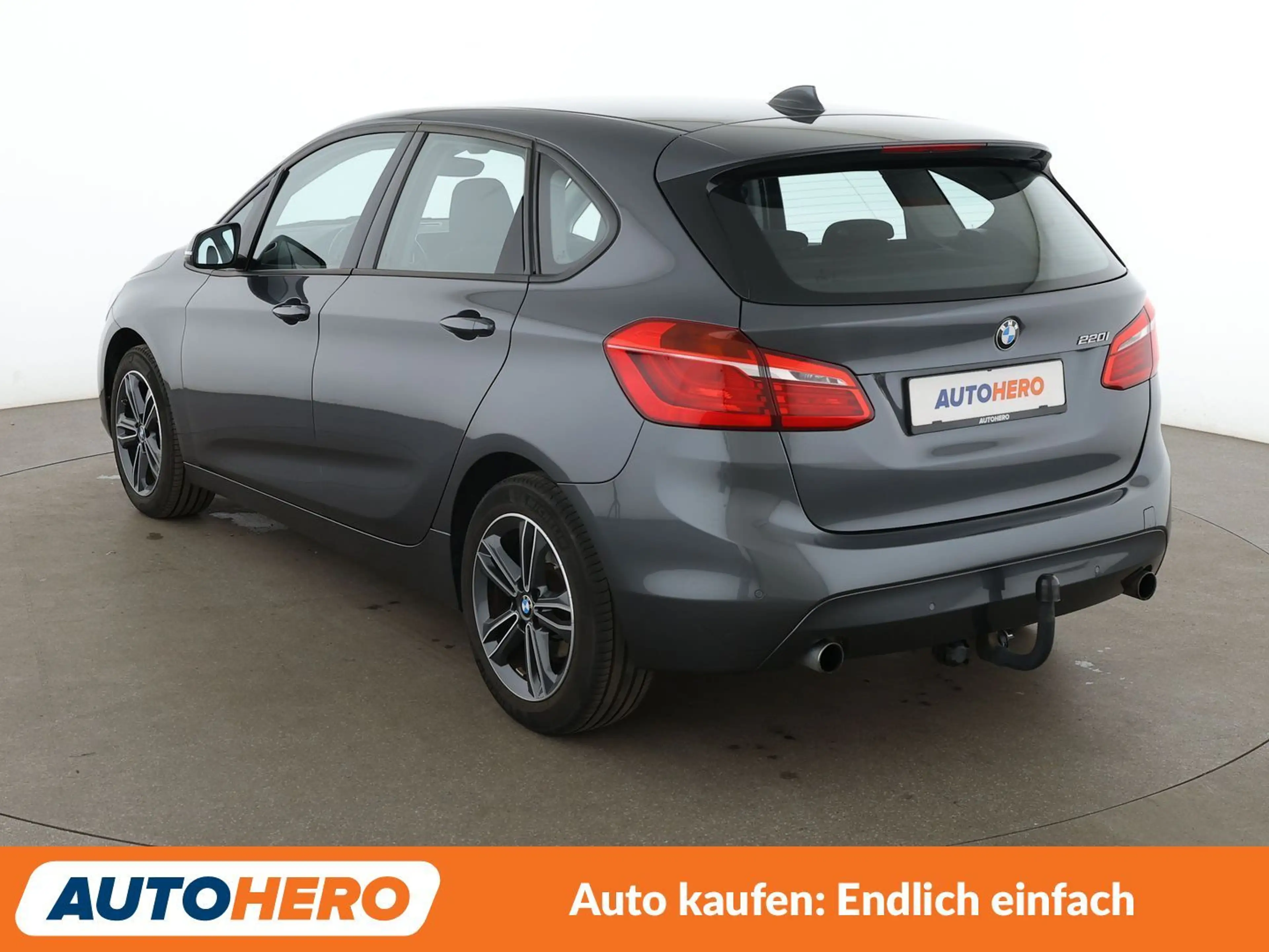 BMW 220 220i Active Tourer Advantage*TEMPO*PDC*AHK* — photo 4