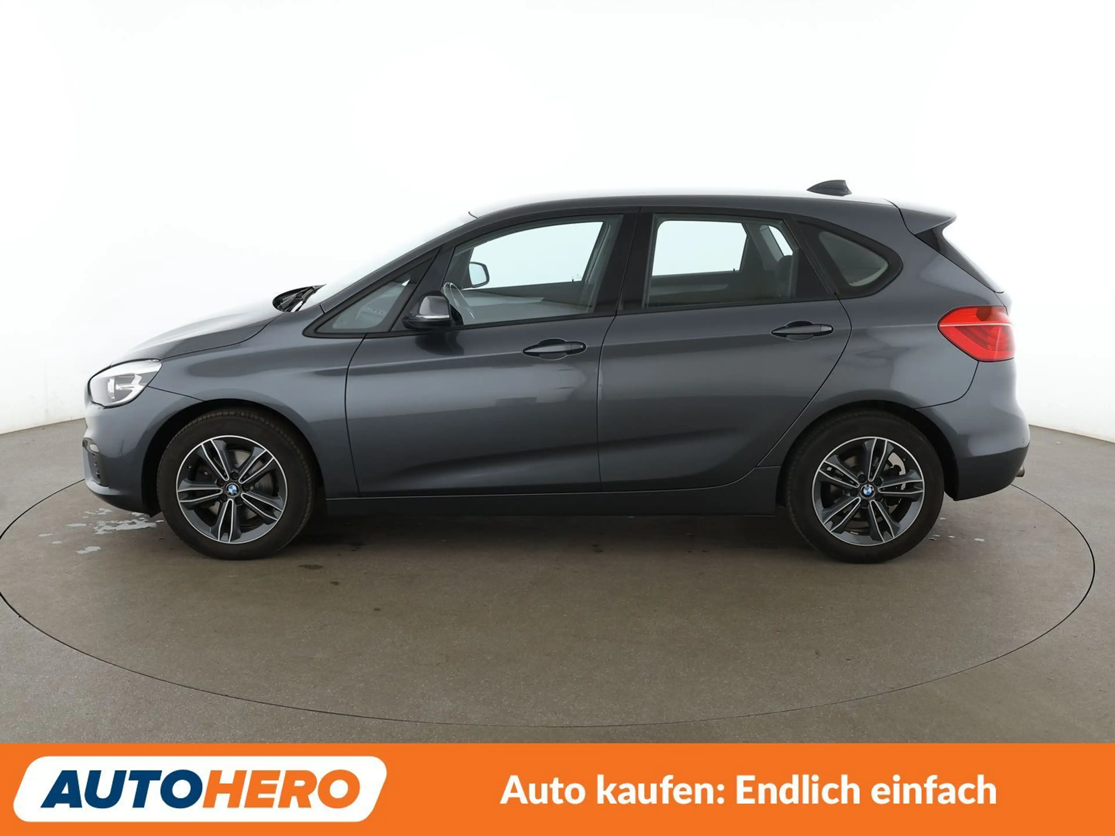 BMW 220 220i Active Tourer Advantage*TEMPO*PDC*AHK* — photo 3