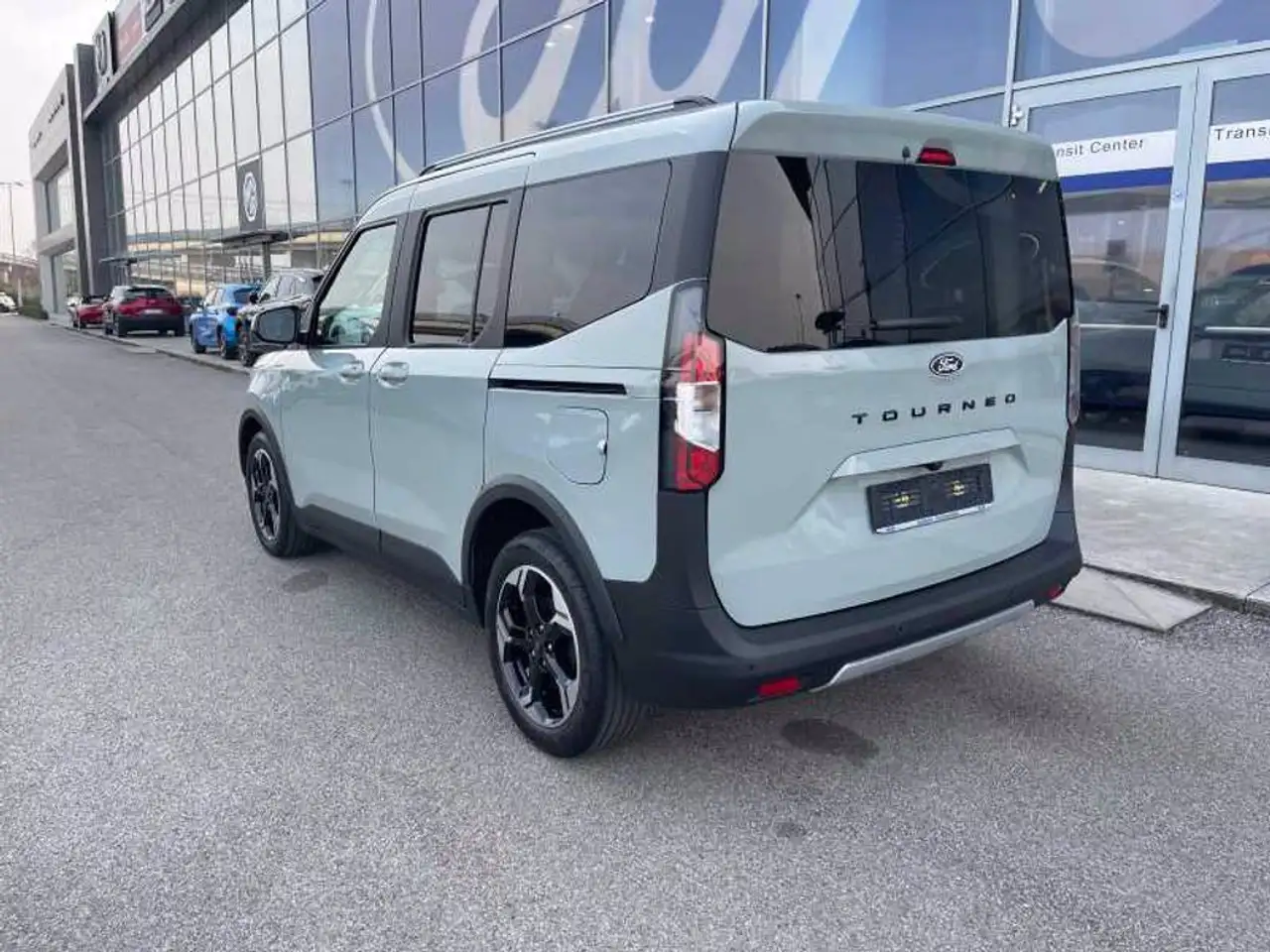Ford Tourneo Courier 2026 — фото 6